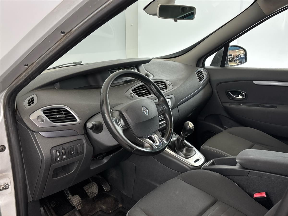 Renault Grand Scénic, 1,5 dCi  Limited - fotka 6