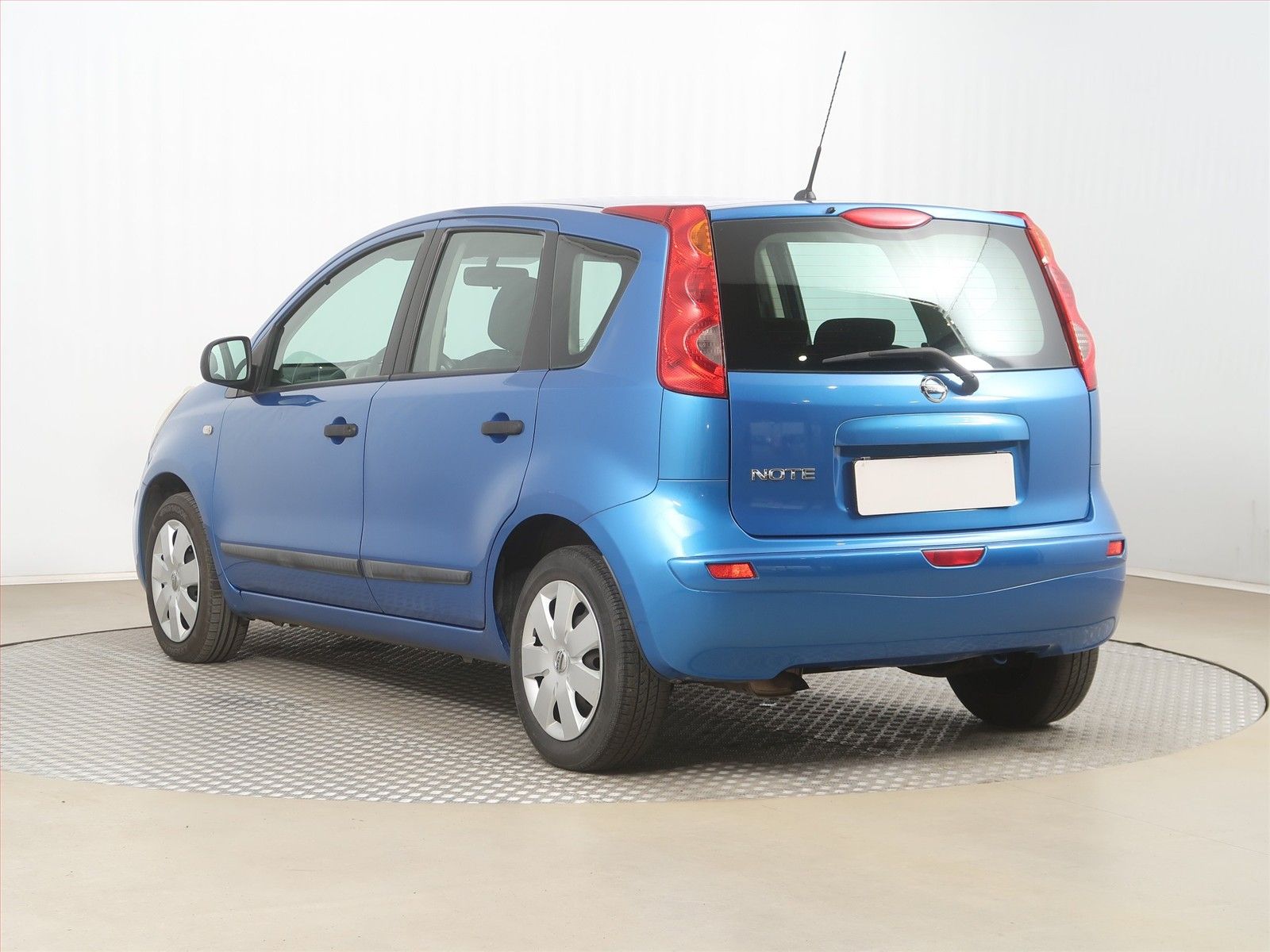 Nissan Note, 1.4, po STK, za dobrou cenu - fotka 4