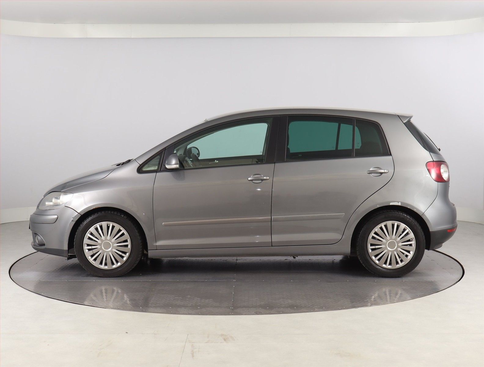 Volkswagen Golf Plus, 1.9 TDI, Comfortline, po STK - fotka 3