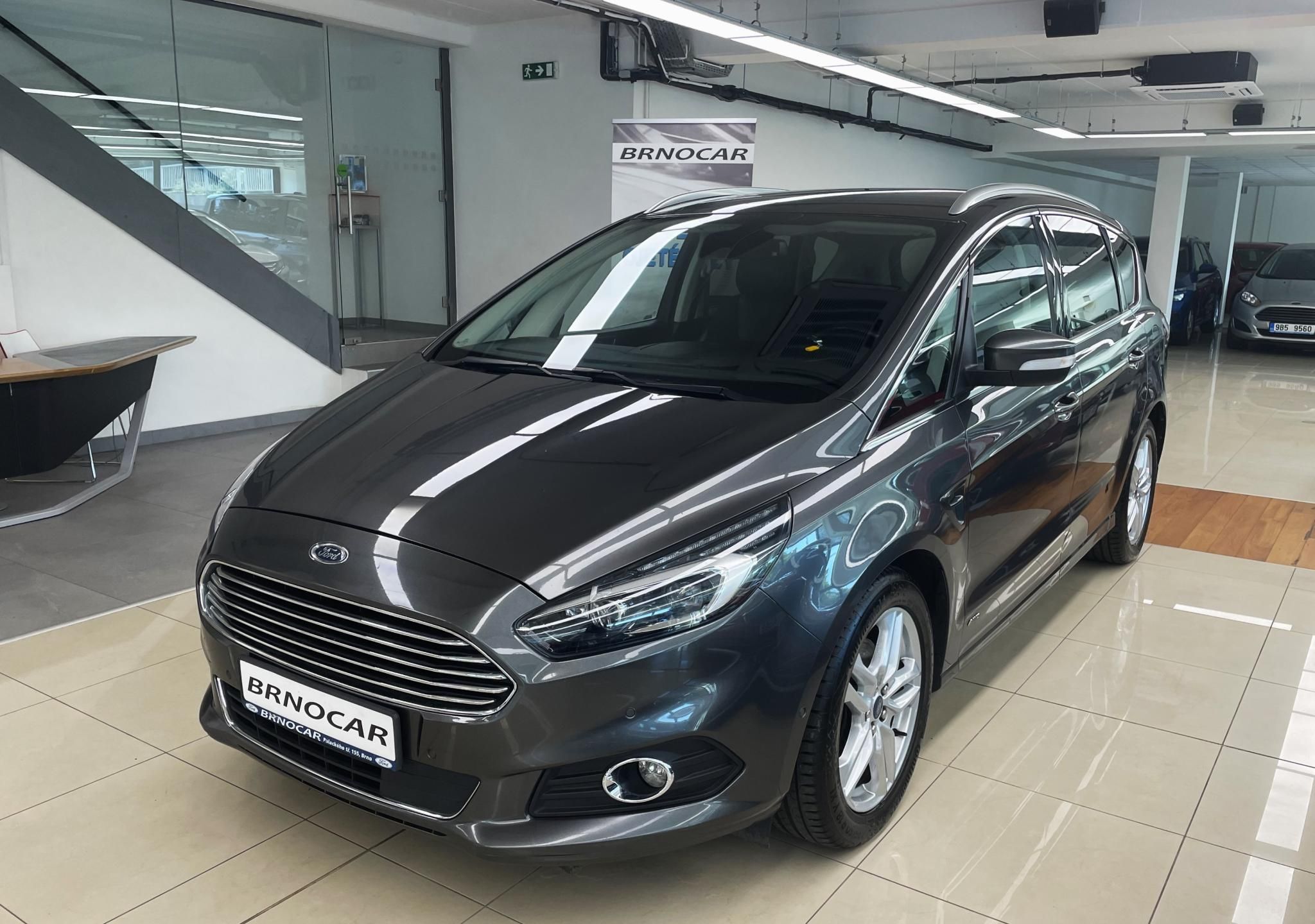 Ford S-MAX, Titanium 132kW AT AWD, 7 MÍST - fotka 3