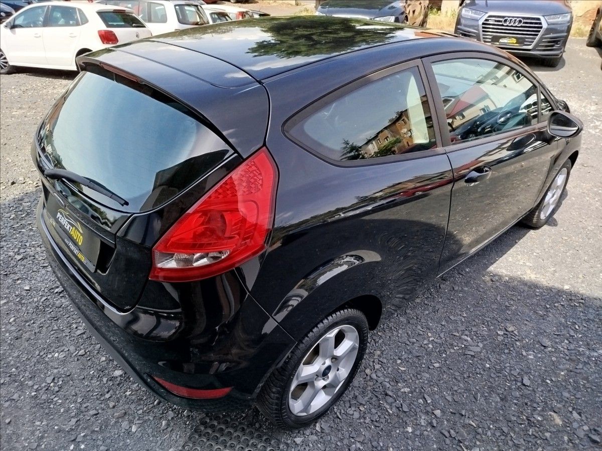 Ford Fiesta, 1,2 i 60kW, VÝHŘEV SEDADEL,OKN - fotka 6