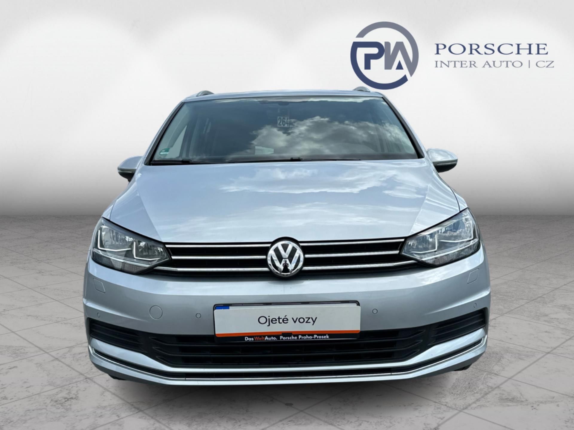 Volkswagen Touran, Comfortline 2.0 TDI 85 kW MAN. - fotka 2