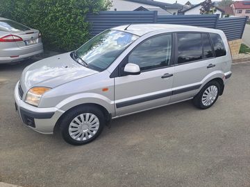 1,4 16V,NOVÁ STK,NOVÝ SERVIS