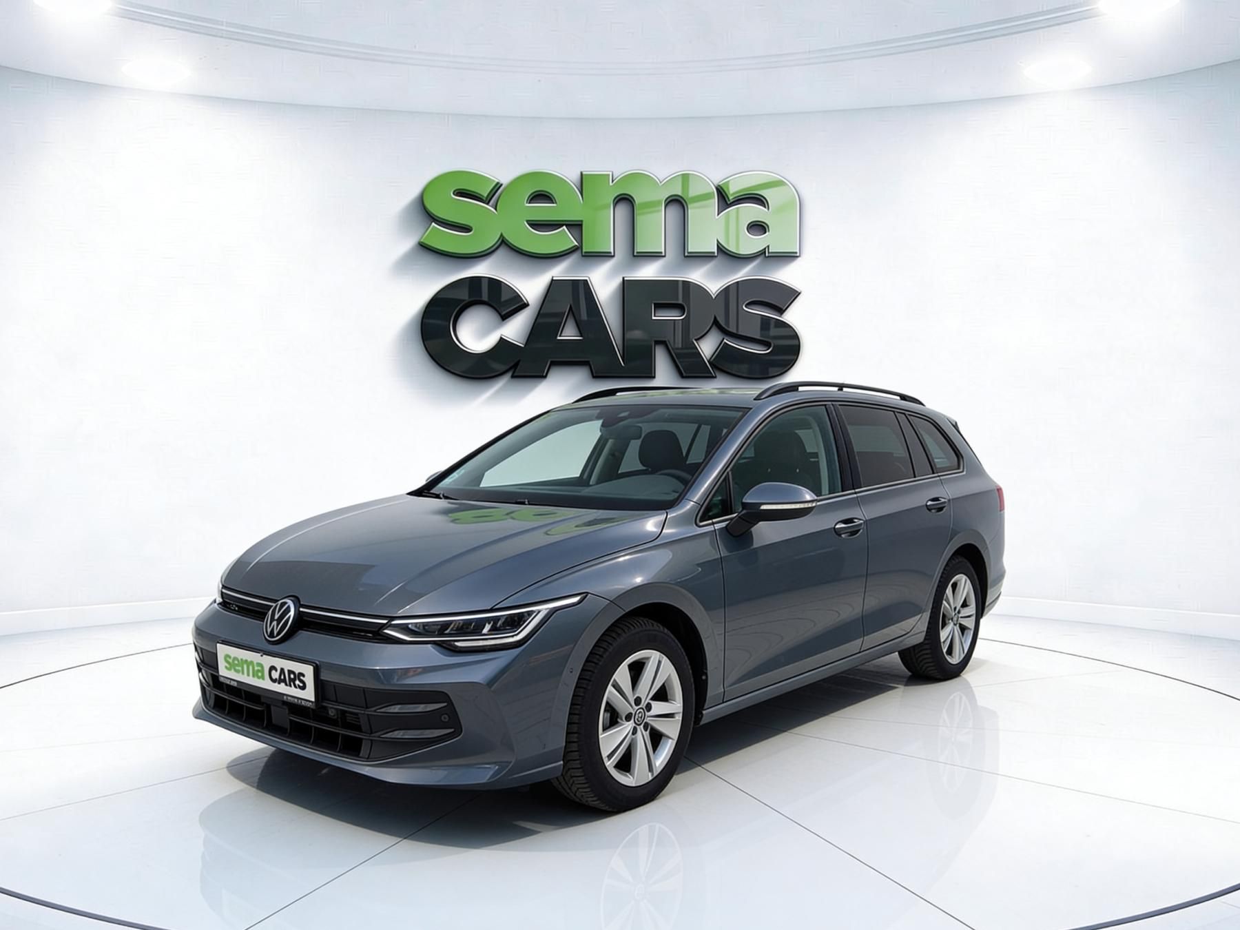 Volkswagen Golf, 1.5 eTSI 85kW Life DSG7 Tažné