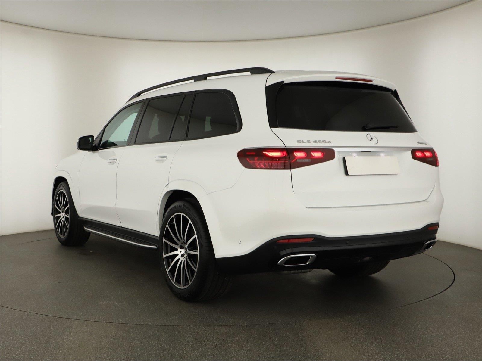 Mercedes-Benz GLS, 450 d 4MATIC - fotka 3