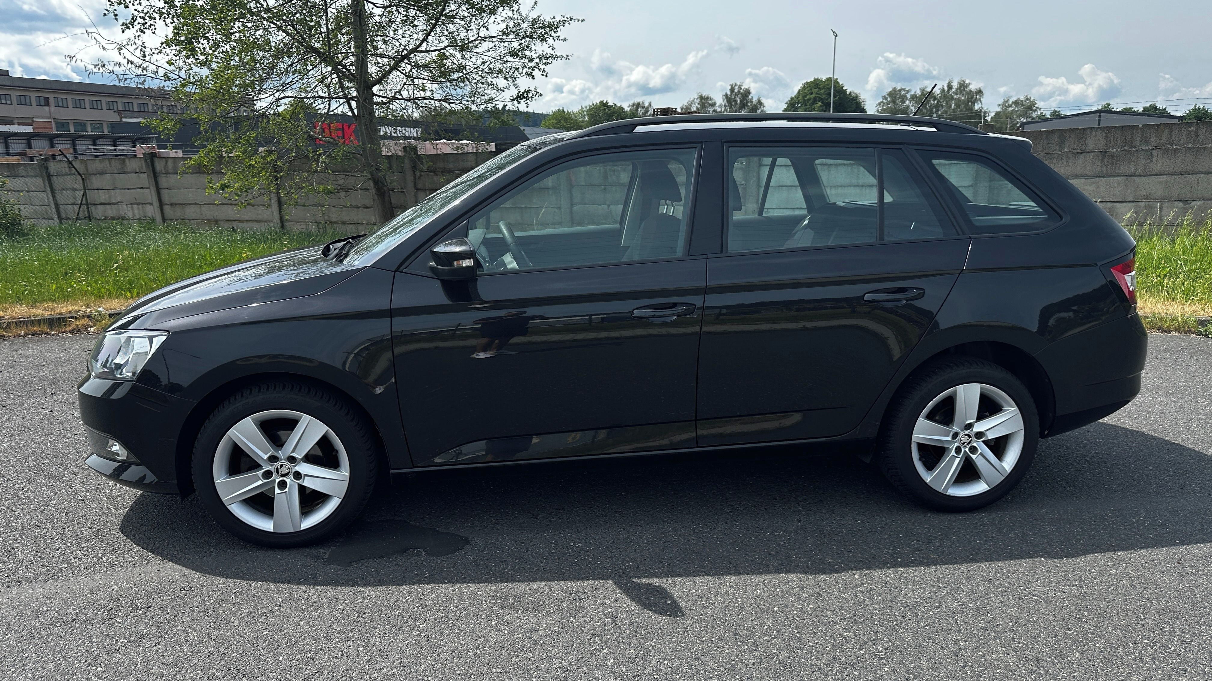 Škoda Fabia, 1.0 TSI - fotka 2