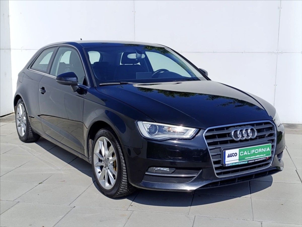 Audi A3, 1,4 TFSi Bi.xenon Navi Tempoma - fotka 4