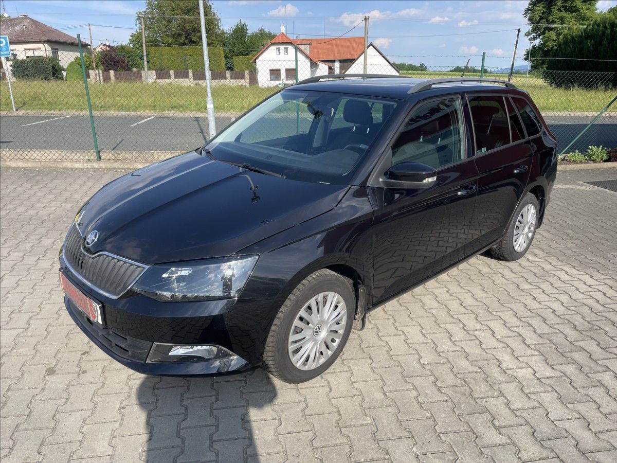 Škoda Fabia, 1,2 TSI ČR DIGIKLIMA 94340 KM - fotka 4