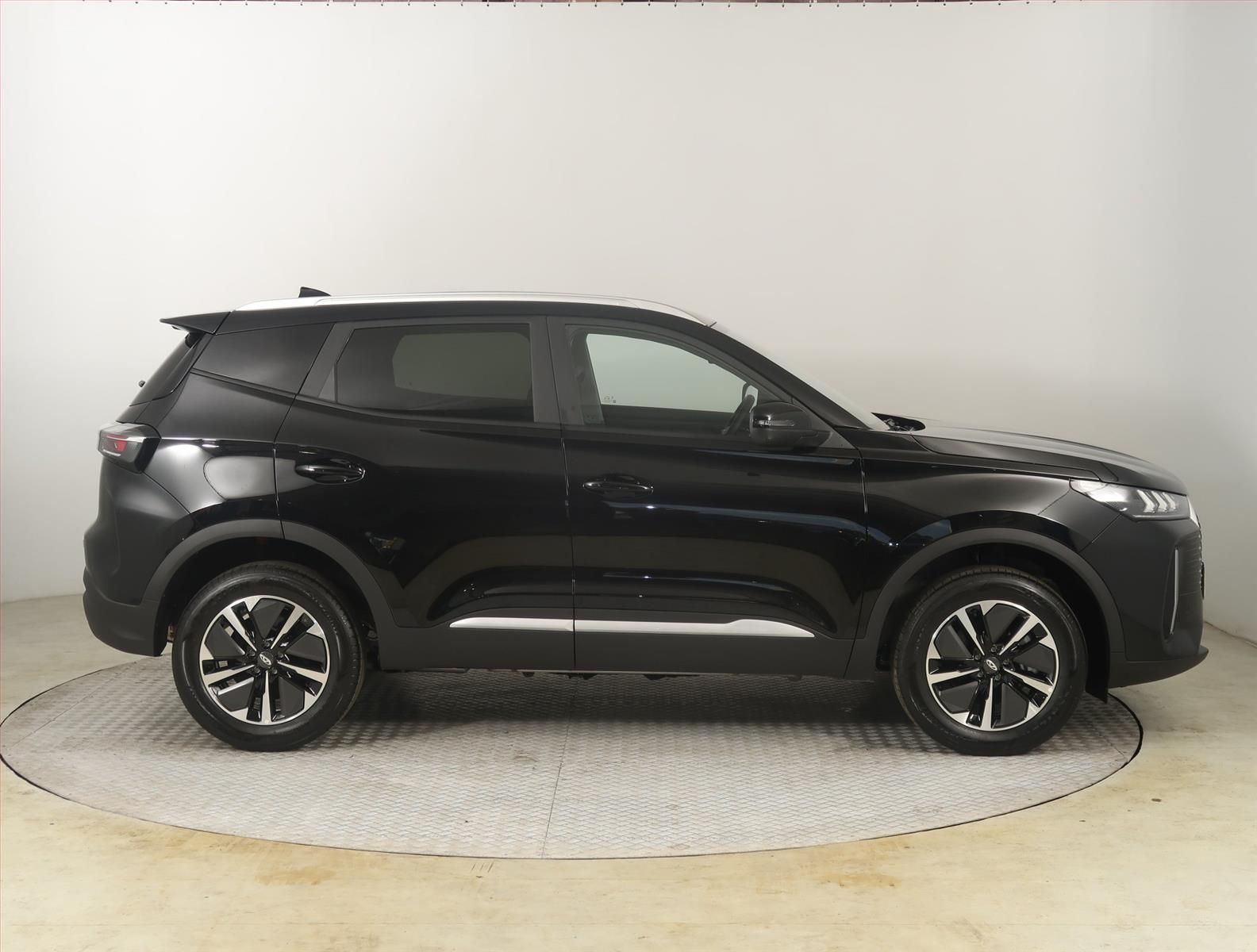 Chery Tiggo 4 HEV, 1.5 Hybrid, Unique, UNIQUE - fotka 6