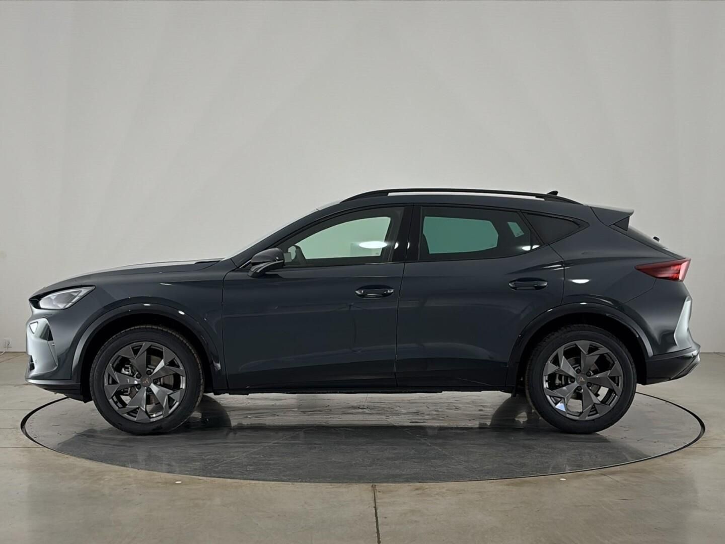 Cupra Formentor, 1.5 TSI / 110 kW - fotka 3