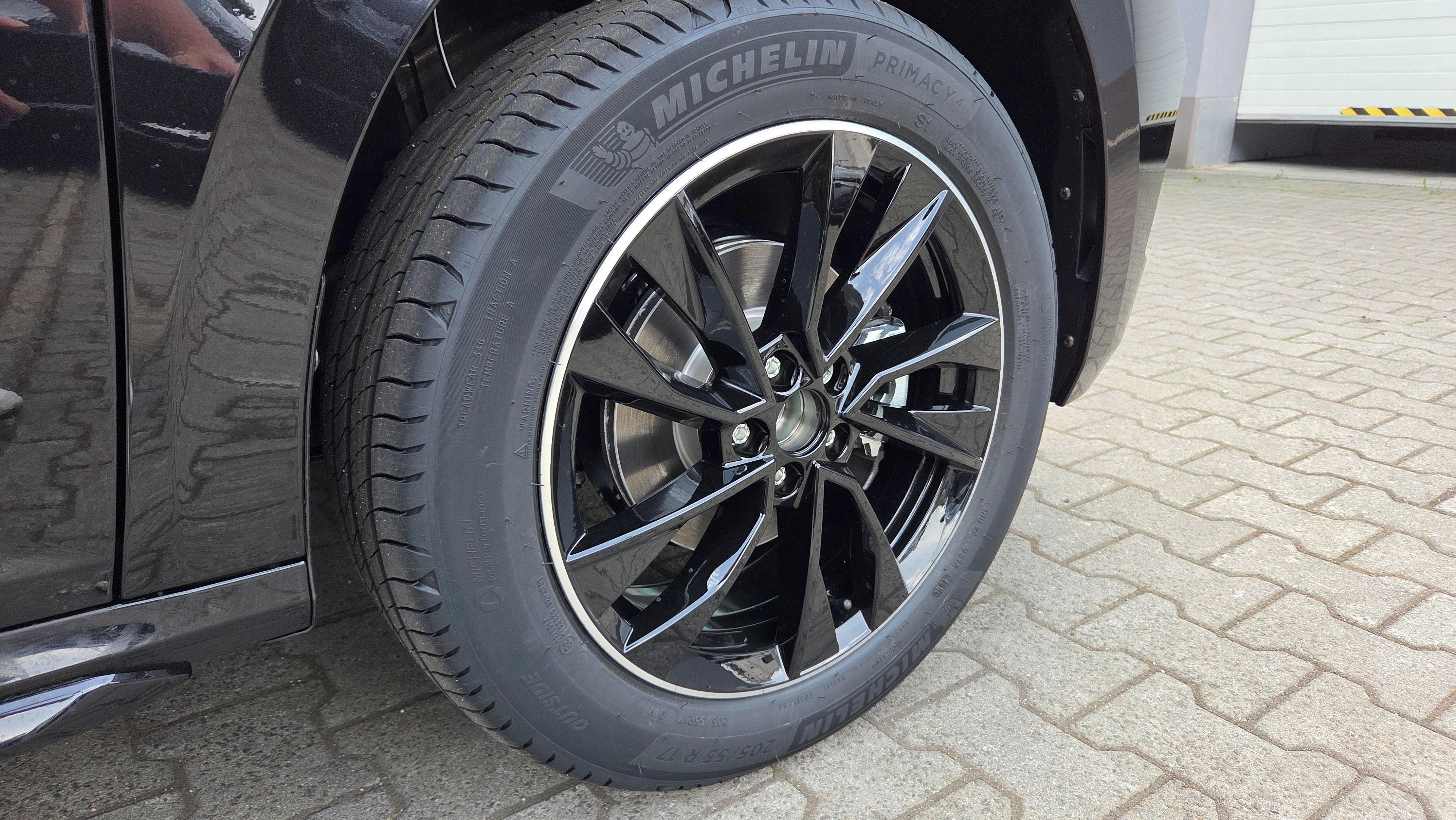 Škoda Kamiq, Monte Carlo 1,0 TSI 85 kW DSG - fotka 6