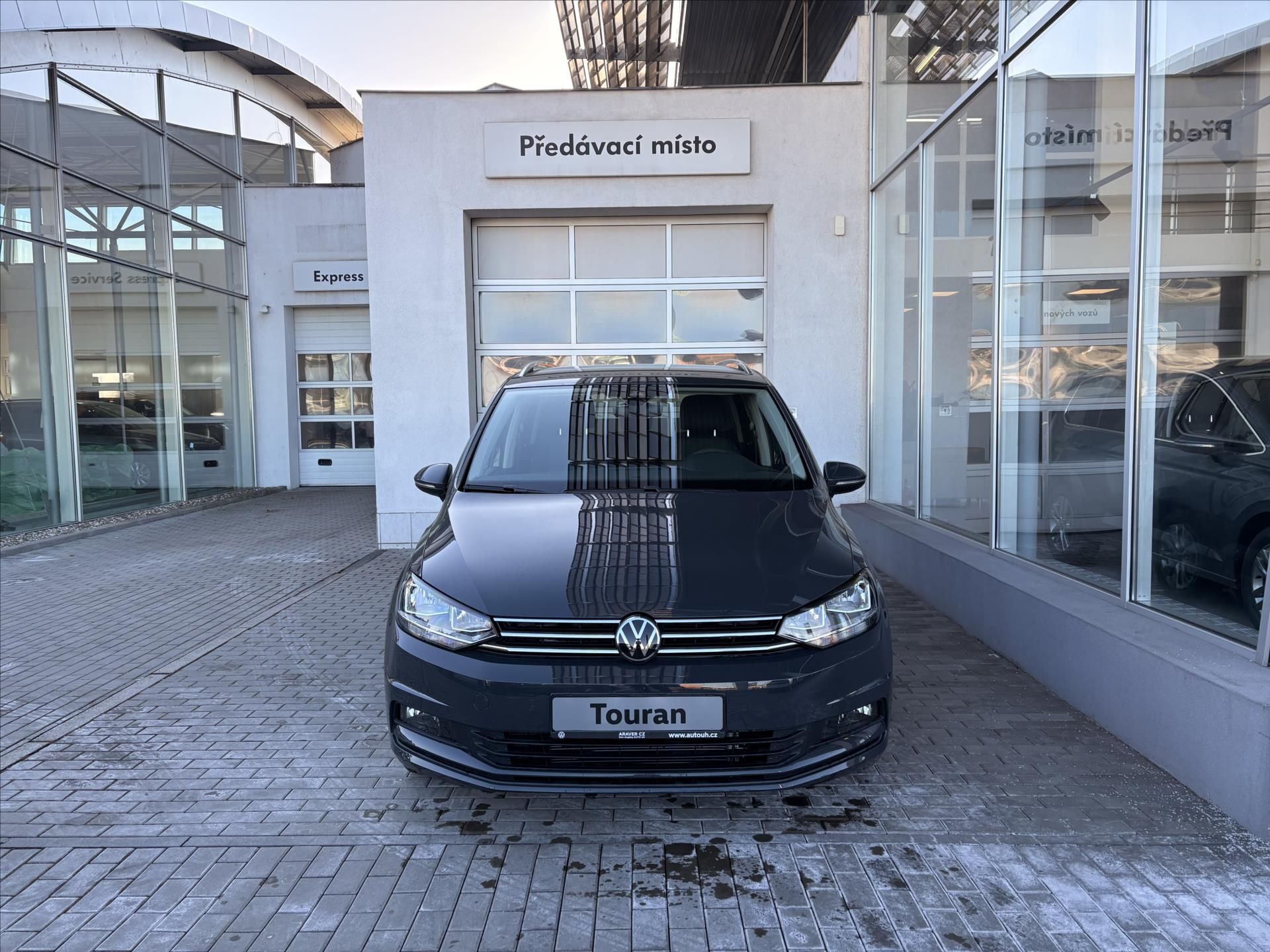 Volkswagen Touran, 1,5 TSI EVO2 6G  CL - fotka 2