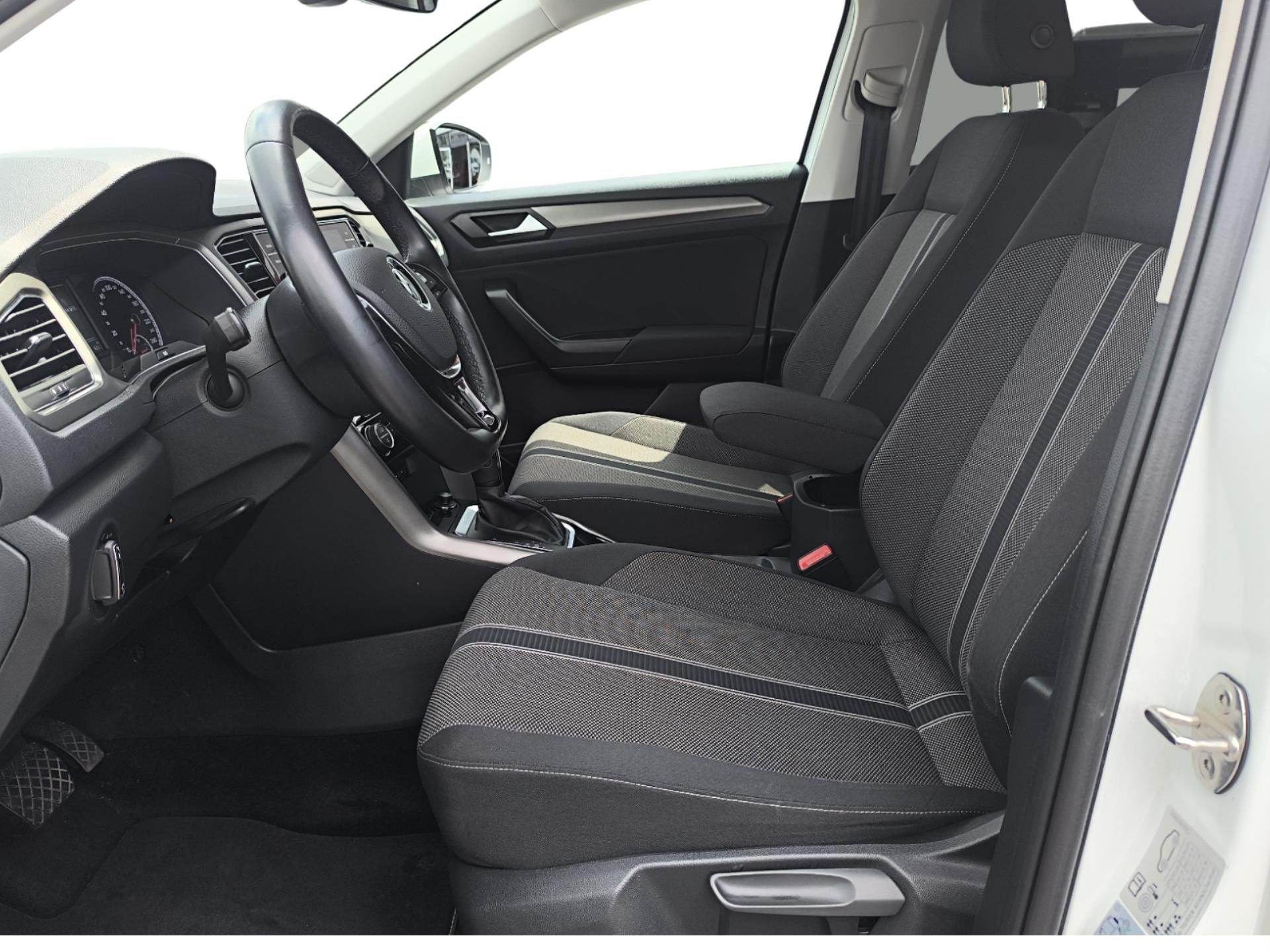Volkswagen T-Roc, 1.5 TSi DSG Maraton Edition - fotka 6