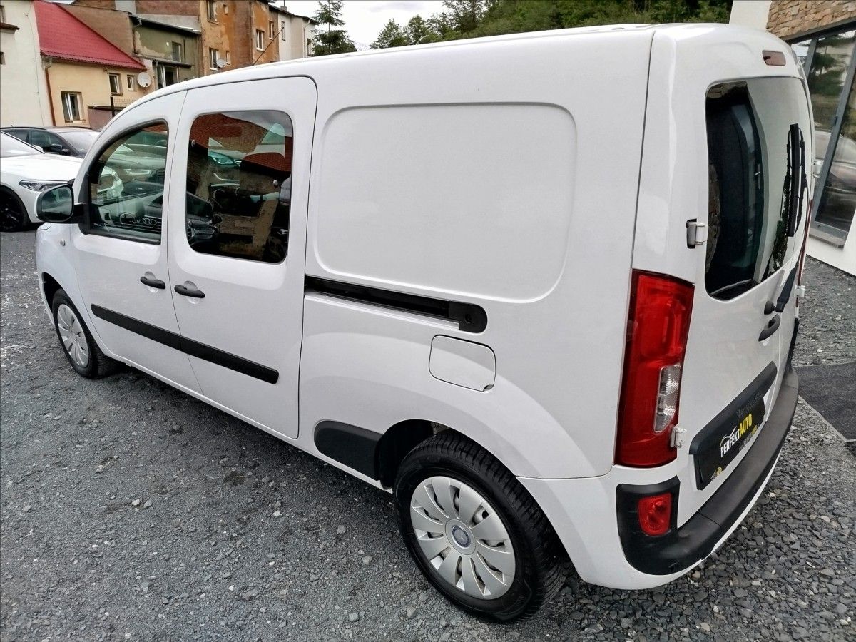 Mercedes-Benz Citan, 1,5 111 CDi, 1.MAJITEL, VÝBAVA - fotka 4