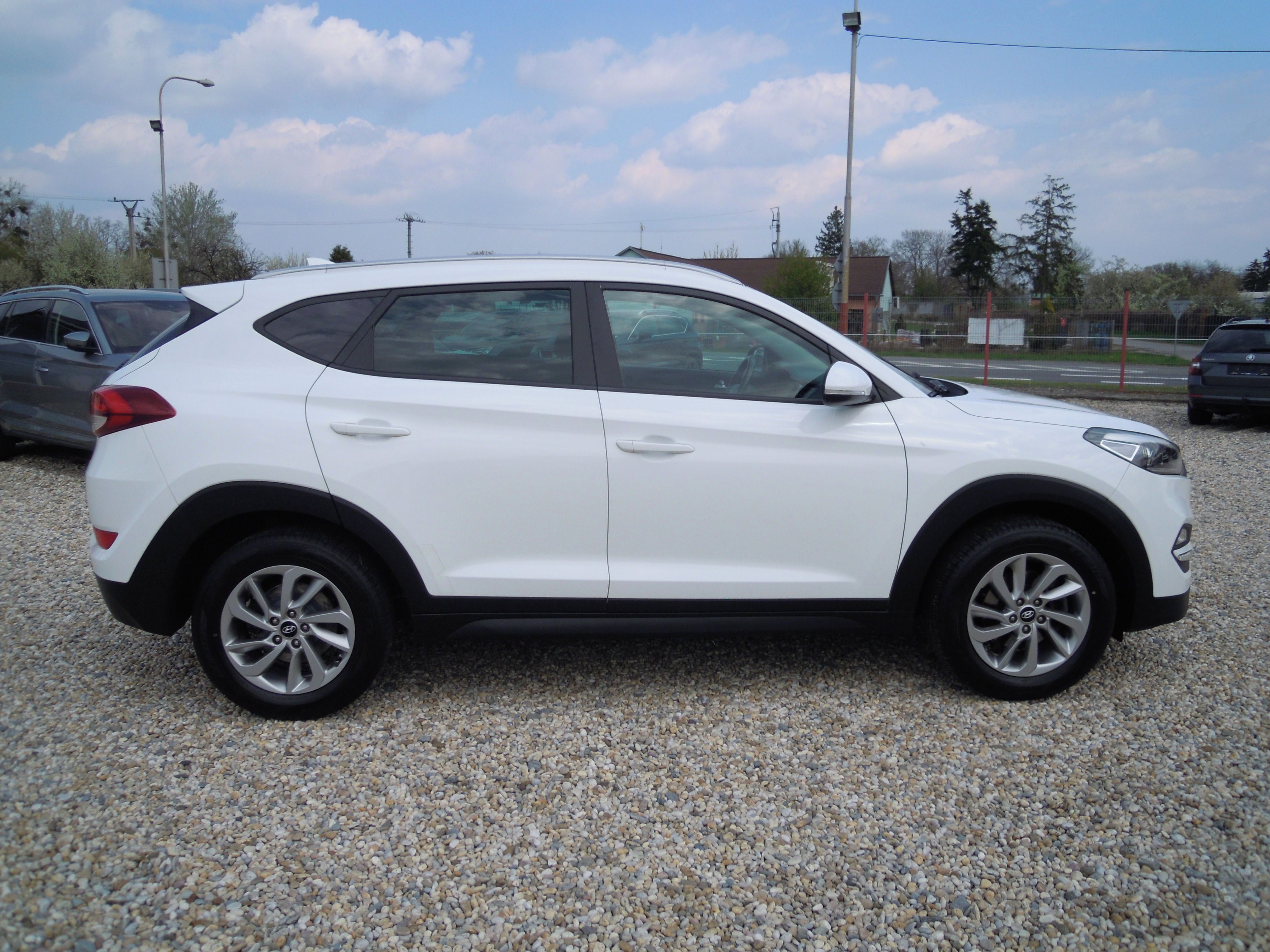 Hyundai Tucson, 1.6GDi INTROEDITION - SERVIS - fotka 6