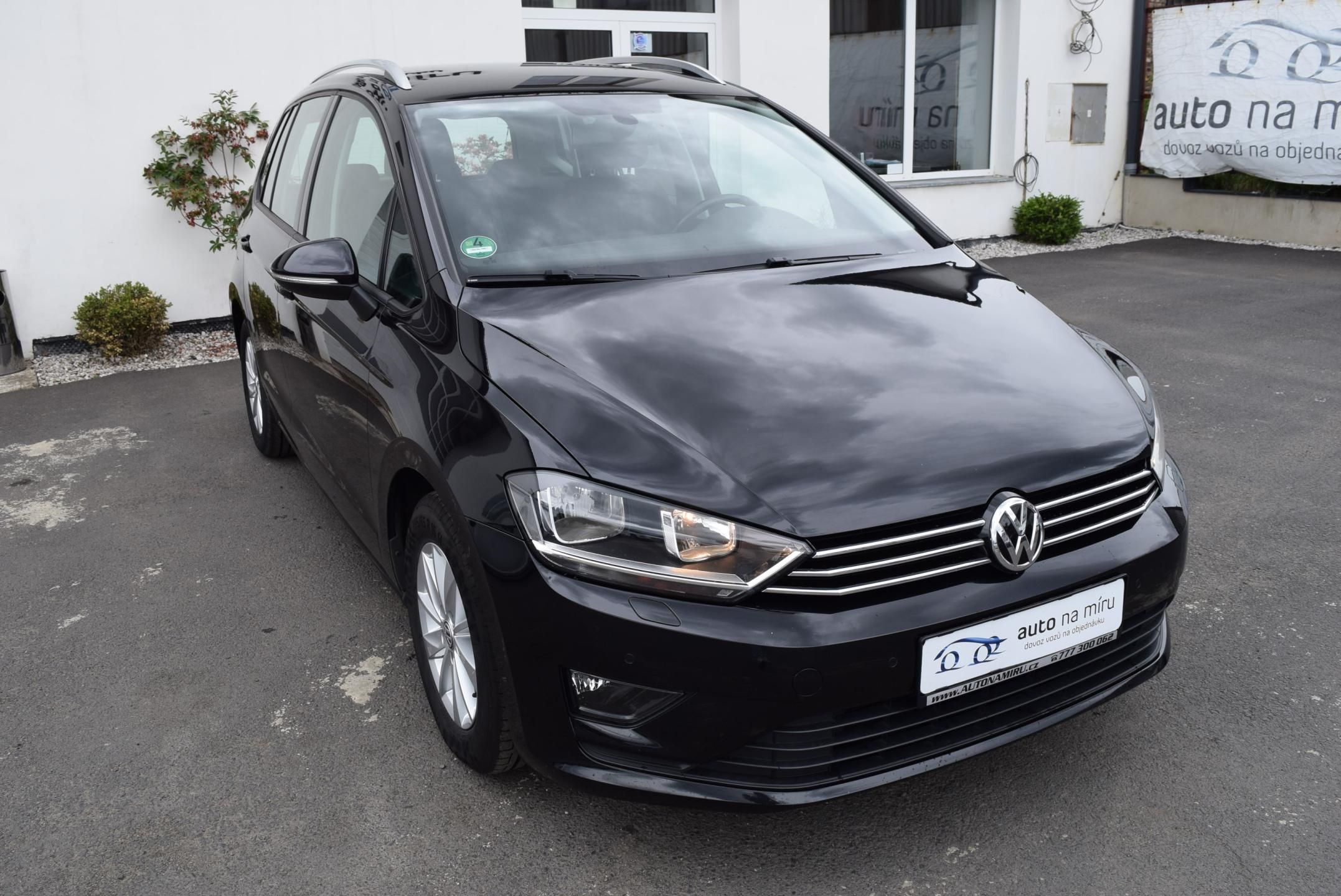 Volkswagen Golf Sportsvan, 1.4TSI 92kw CLBMT TAŽNÉ NAVI - fotka 4