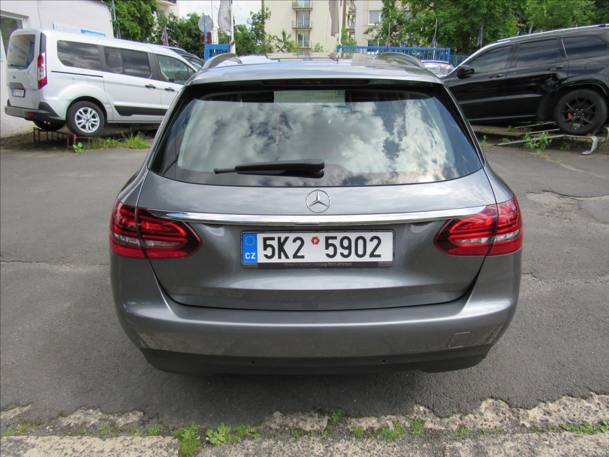 Mercedes-Benz Třídy C, 1,6 d C200CDi 118kW Combi Avan - fotka 5