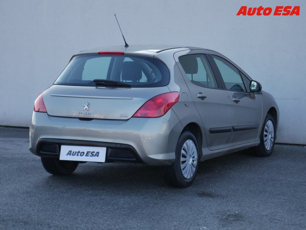Peugeot 308, 1.4i,2.maj,ČR - fotka 4