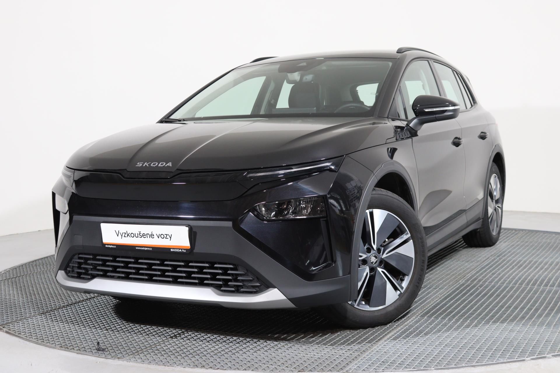 Škoda Elroq, 50 125 kW ESSENCE/TAŽNÉ Z.,R19