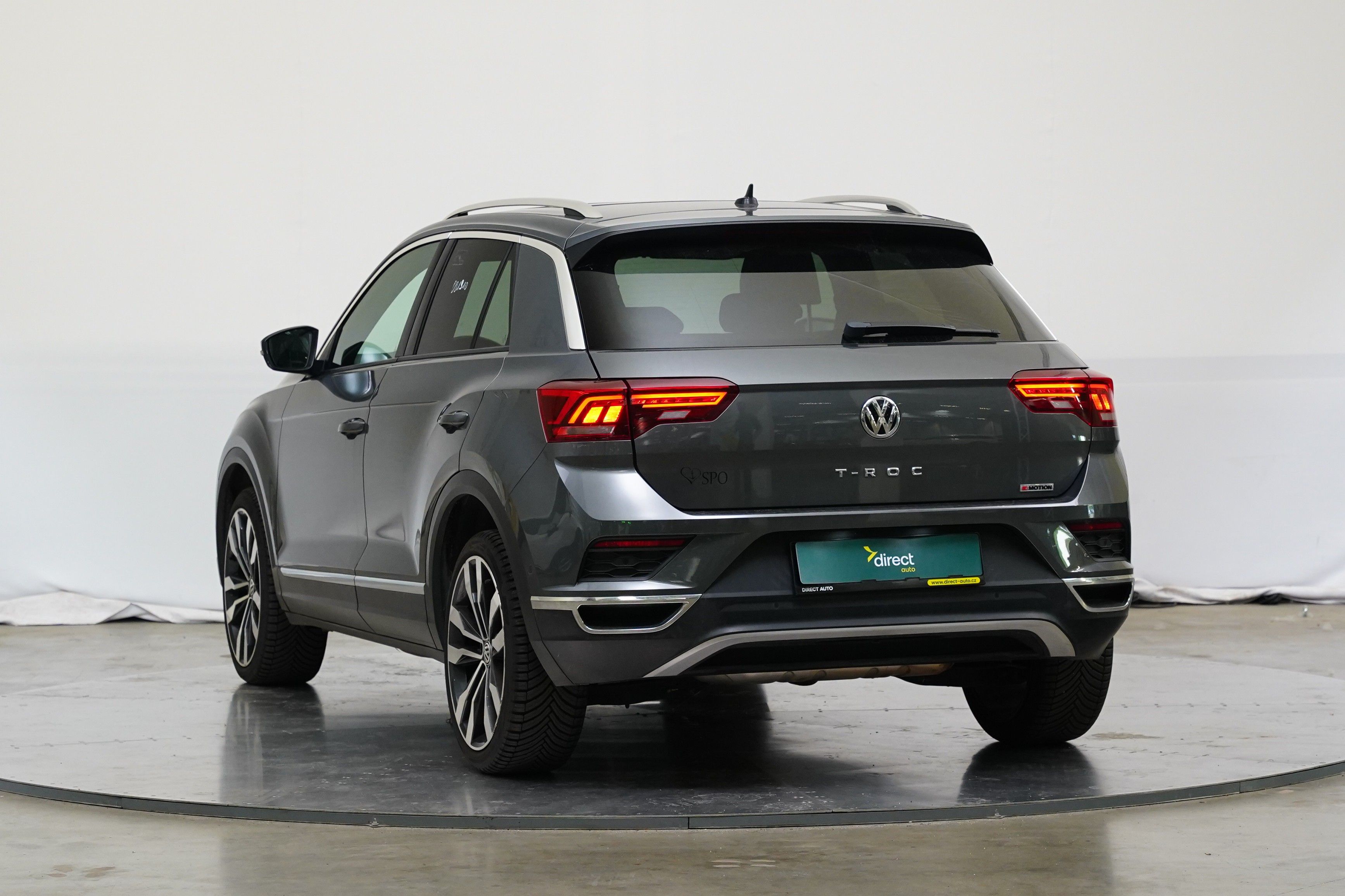 Volkswagen T-Roc, 2.0 TSI 140 kW 4Motion Sport - fotka 4