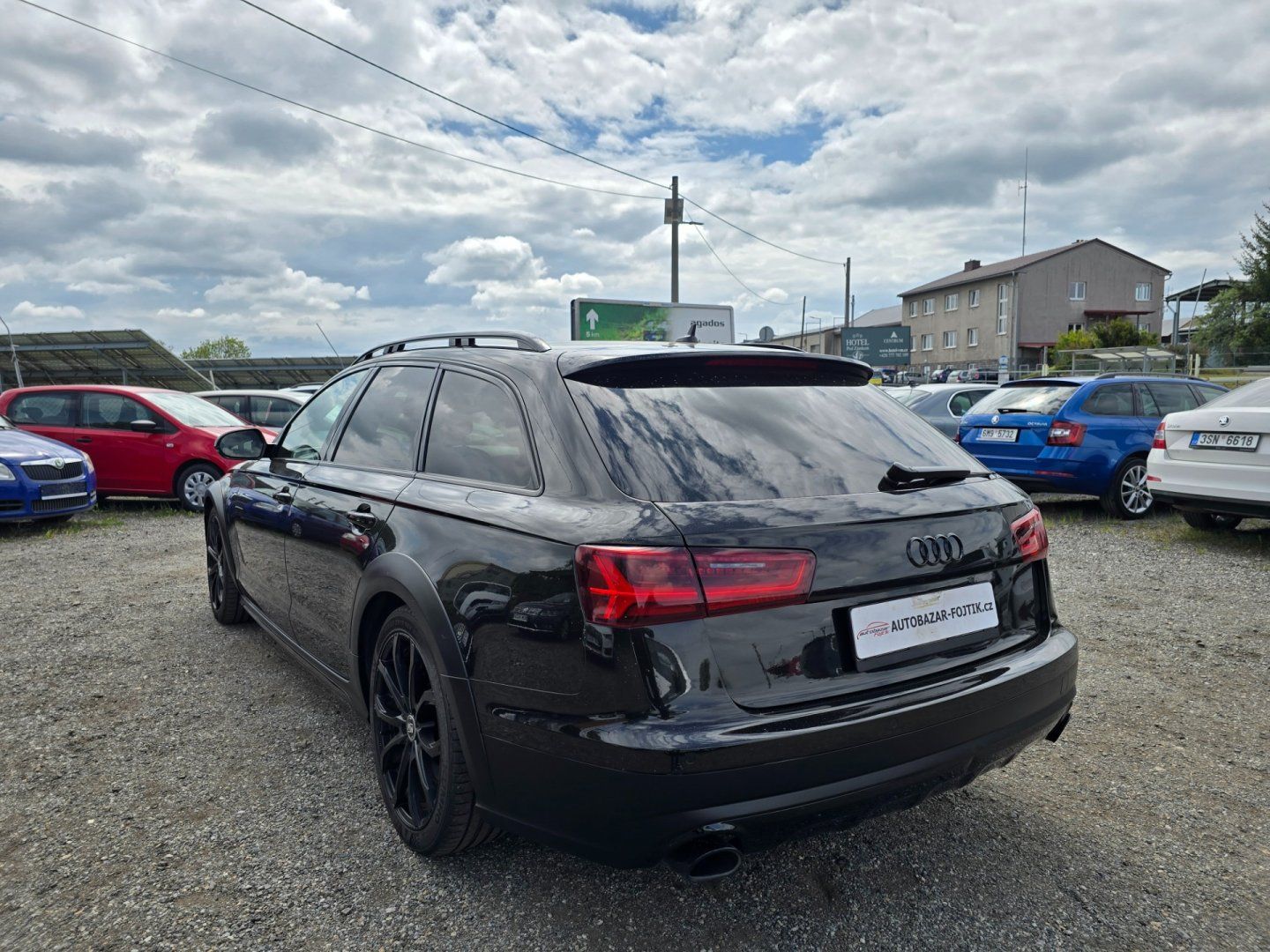 Audi A6 allroad, 3.0 TDi 200KW 2 sady kol - fotka 5