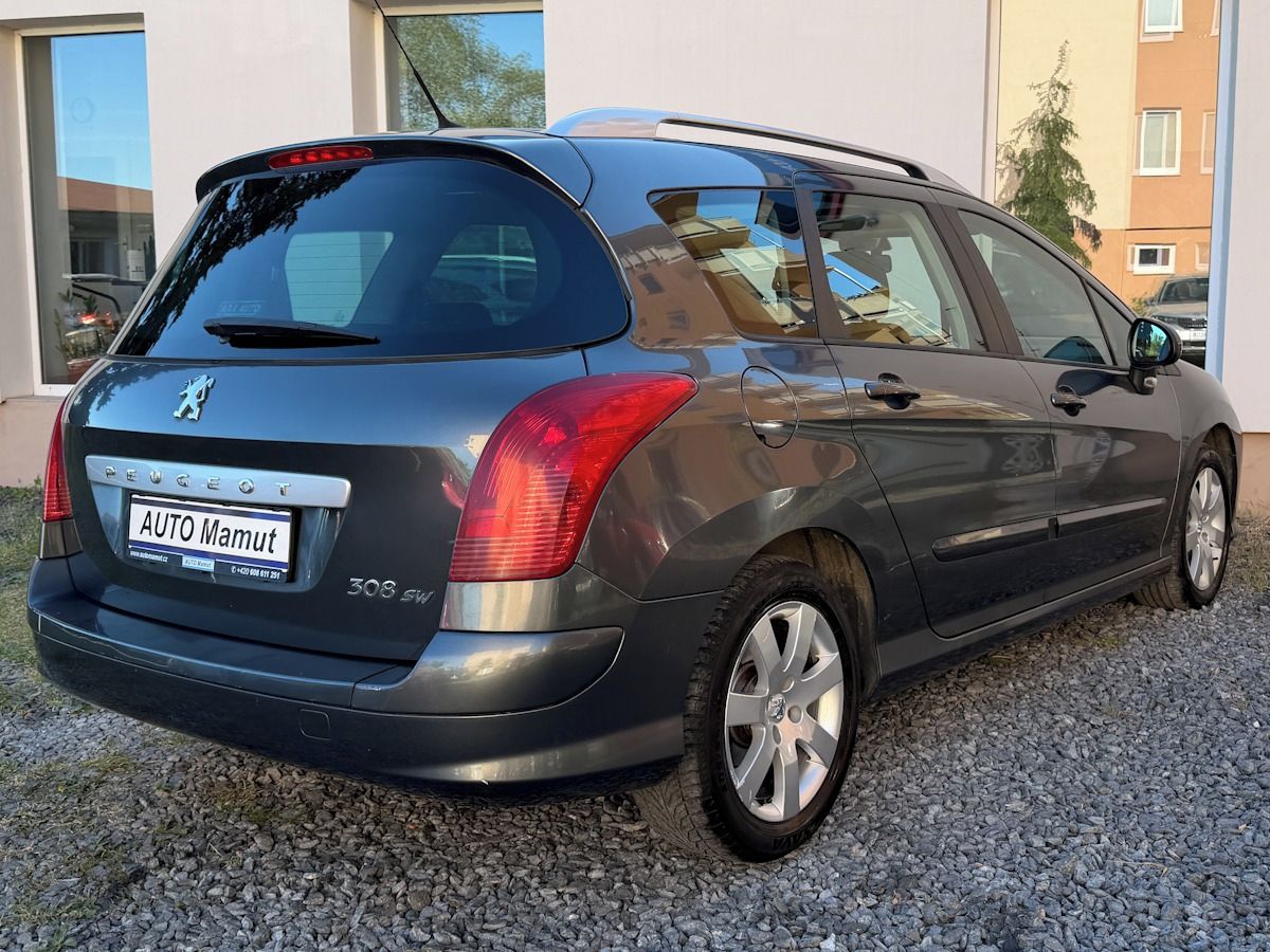 Peugeot 308, 1.6 THP combi 110kW 1.maj - fotka 3
