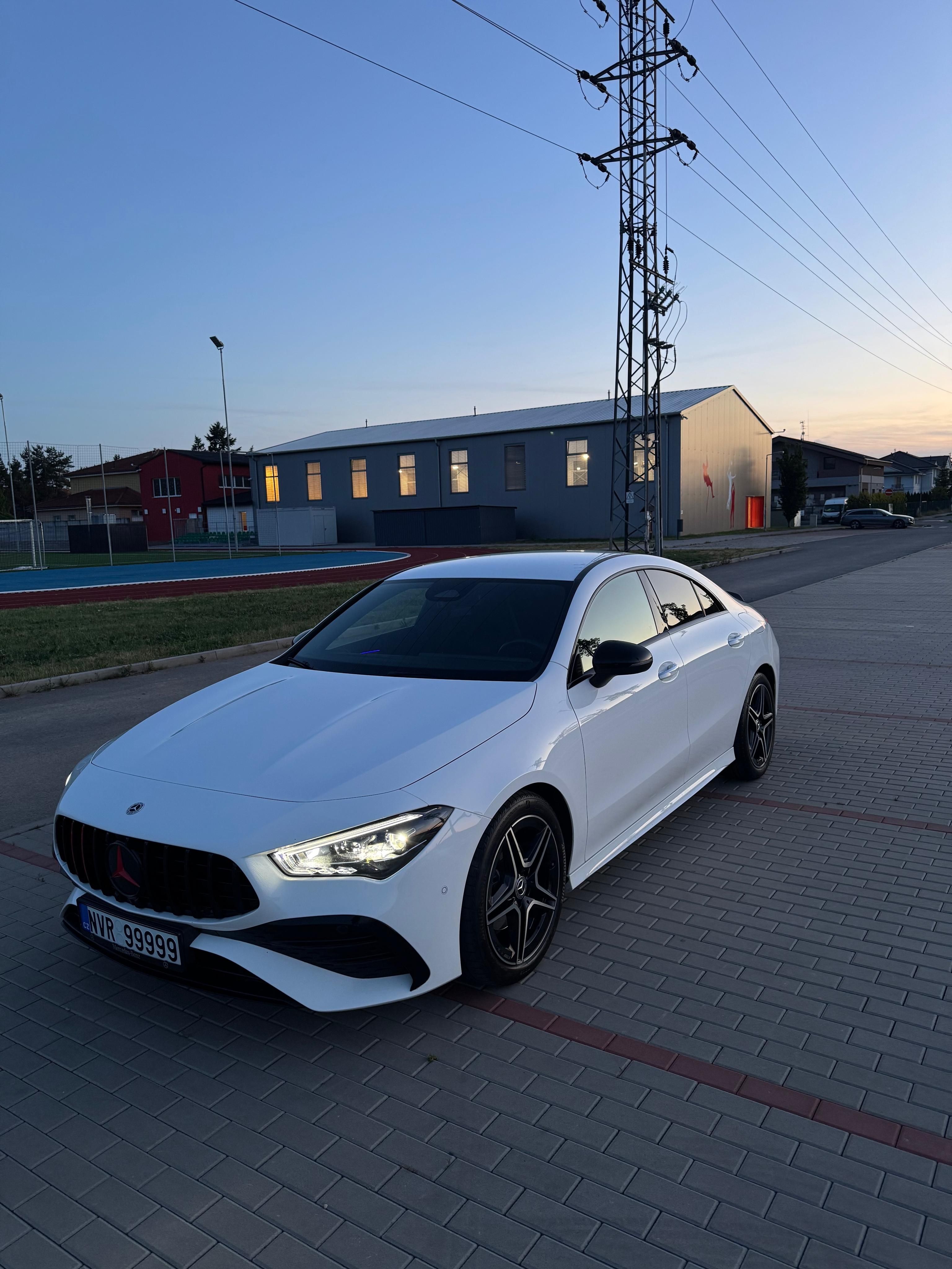Mercedes-Benz CLA, 180 AMG - Look 45 AMG - fotka 2