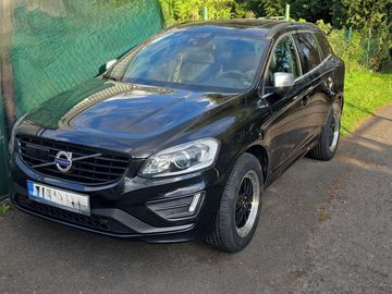 2.4 D4 AWD R-Design
