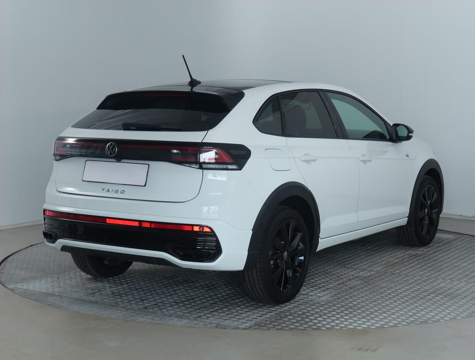 Volkswagen Taigo, 1.5 TSI, R-Line, Záruka - fotka 5