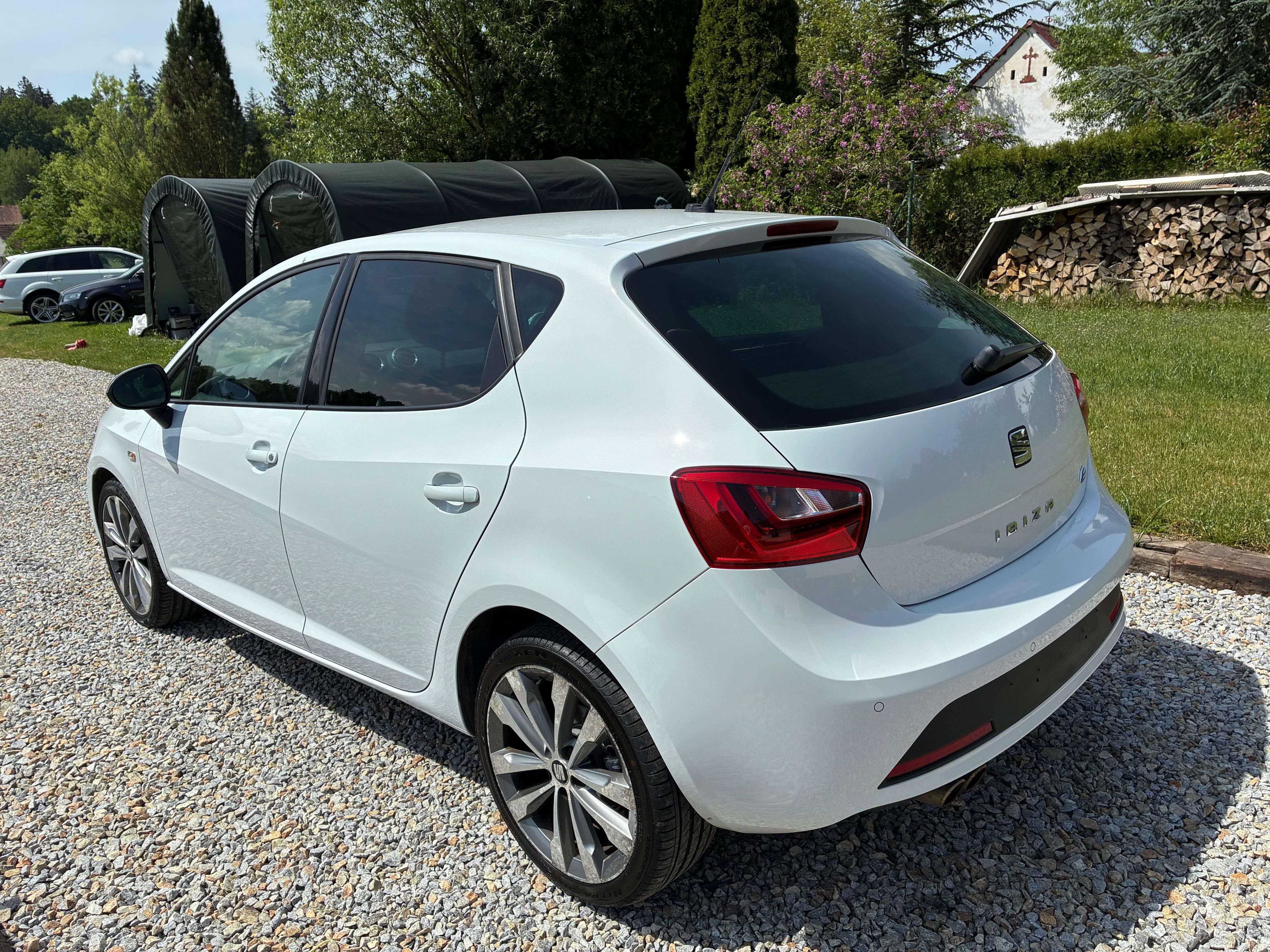 Seat Ibiza, FR TSI 81kW - fotka 3