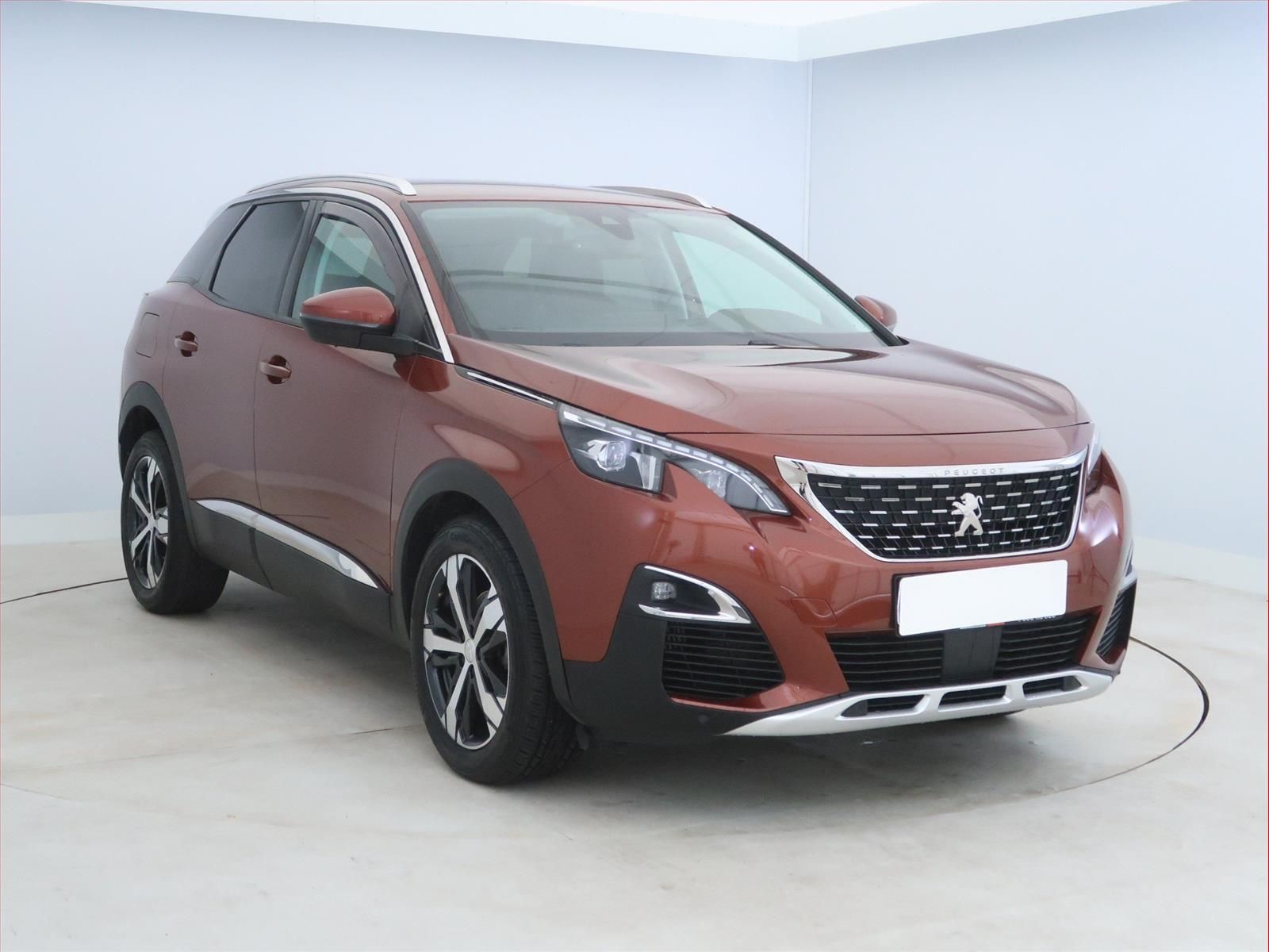 Peugeot 3008, 1.2 PureTech, ČR,1.maj