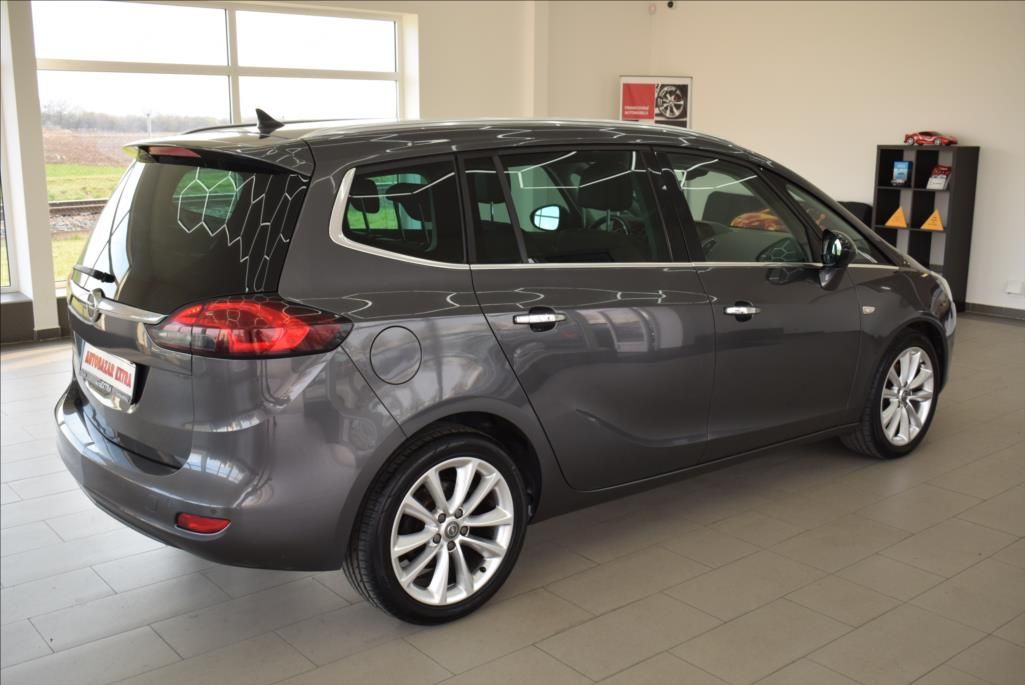 Opel Zafira, 2,0 CTDi,7-míst,Nav,Innovation - fotka 6