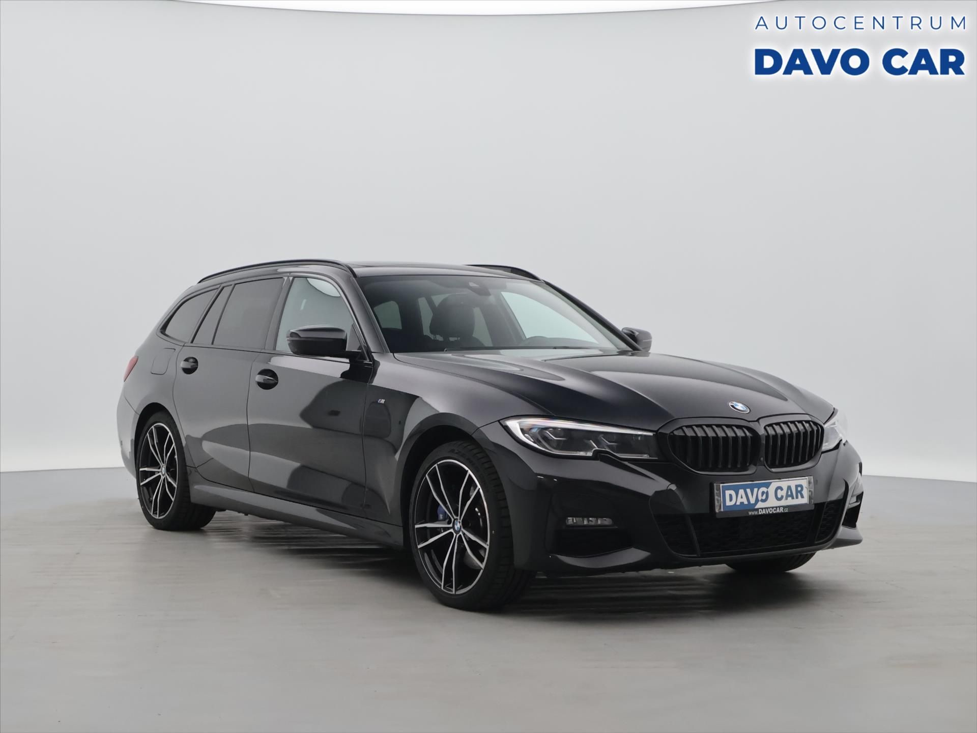 BMW Řada 3, 2,0 330e xD M-Paket Laser