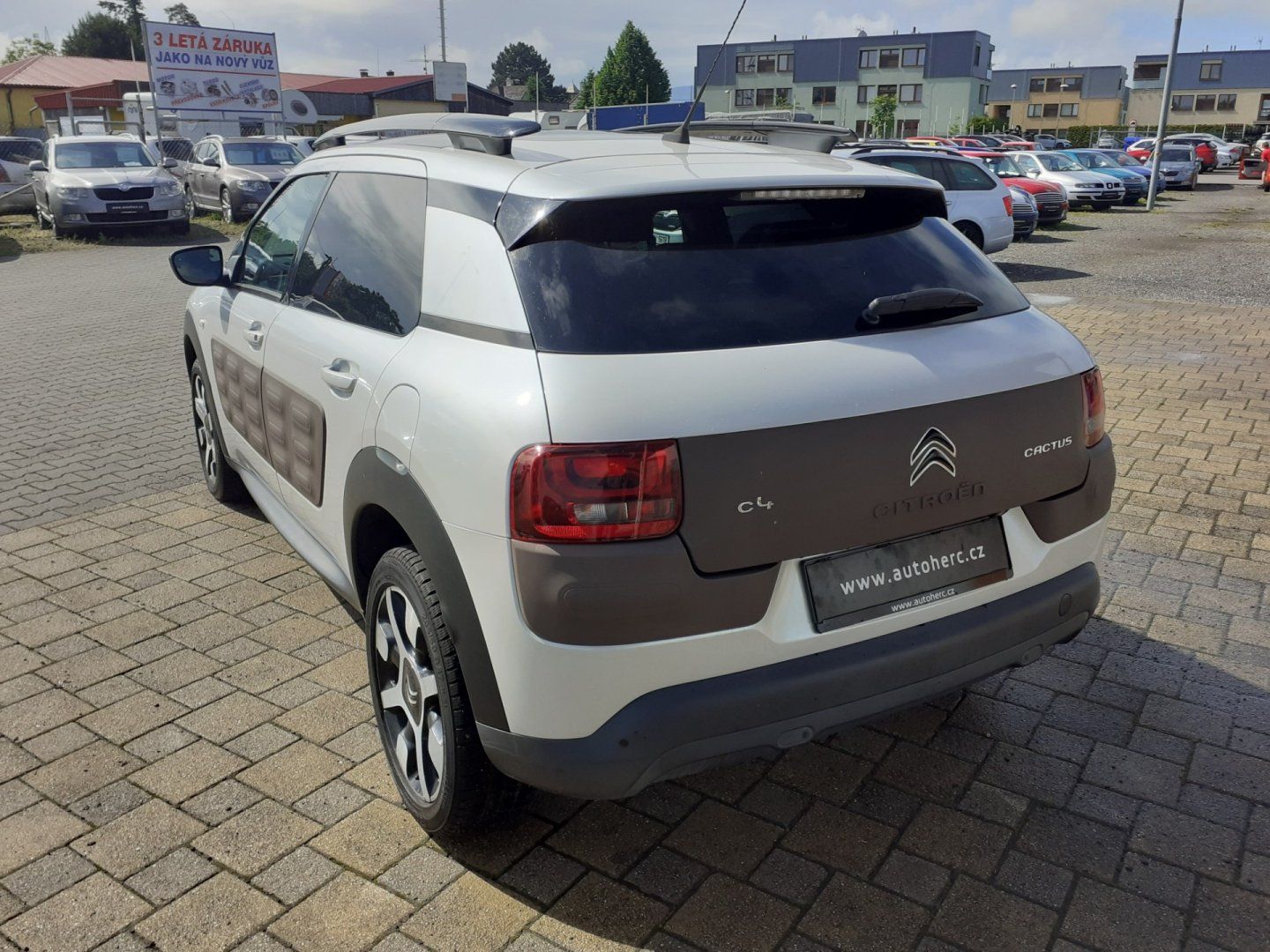 Citroën C4 Cactus, 1.2 PT  KAMERA  ČR - fotka 5