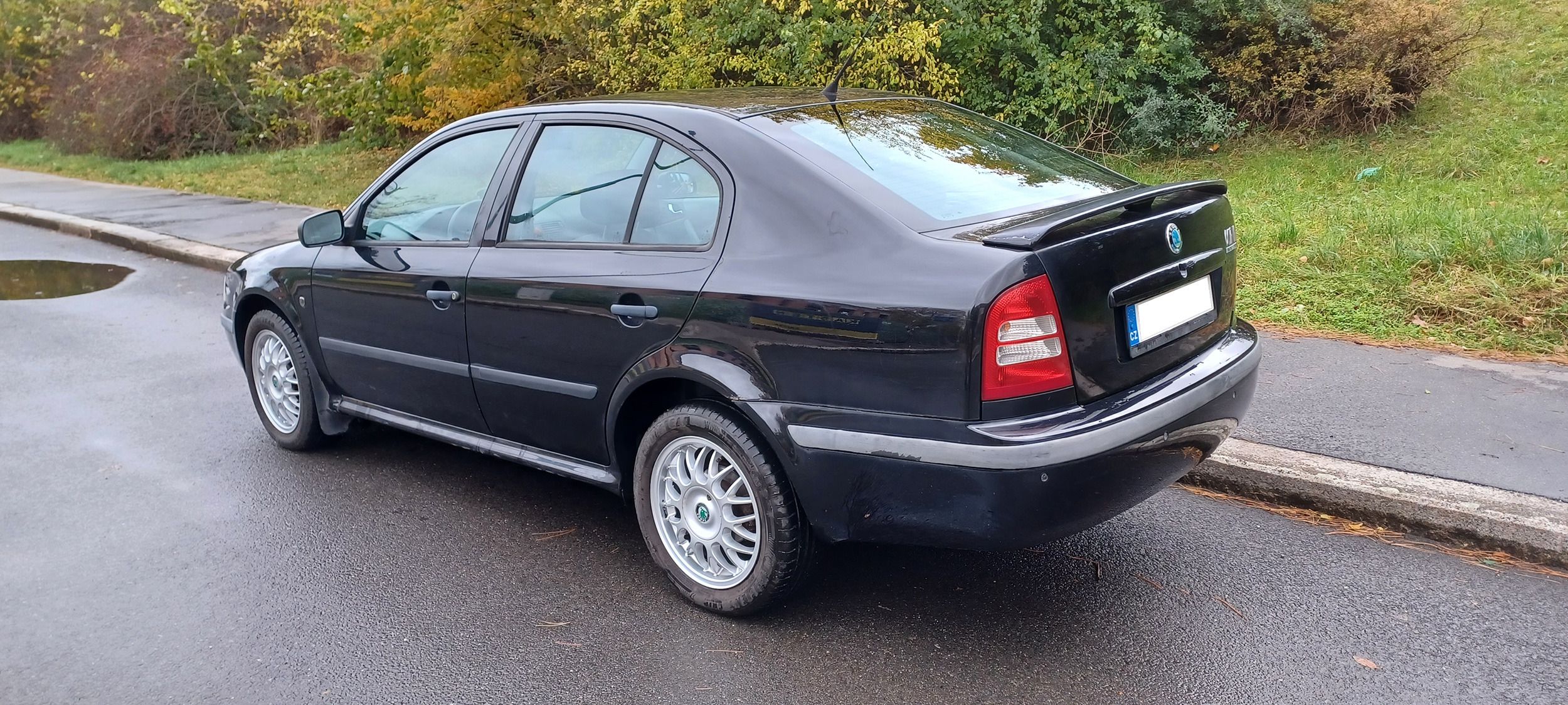Škoda Octavia, Elegance, facelift 1.9 TDi 81 - fotka 4