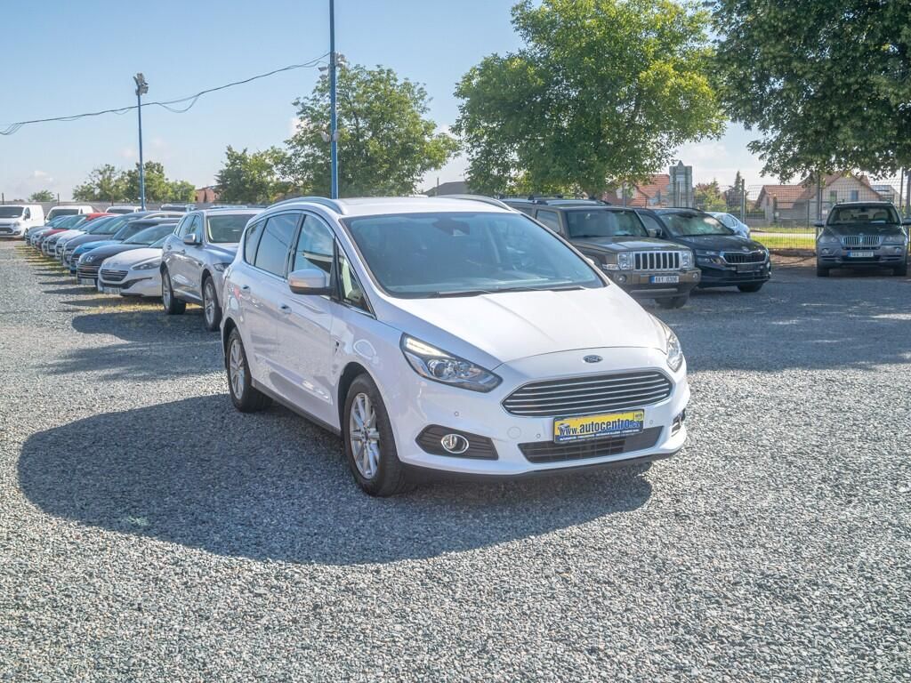 Ford S-MAX, ČR 2.0D 110KW 1maj – NAVIGACE - fotka 3