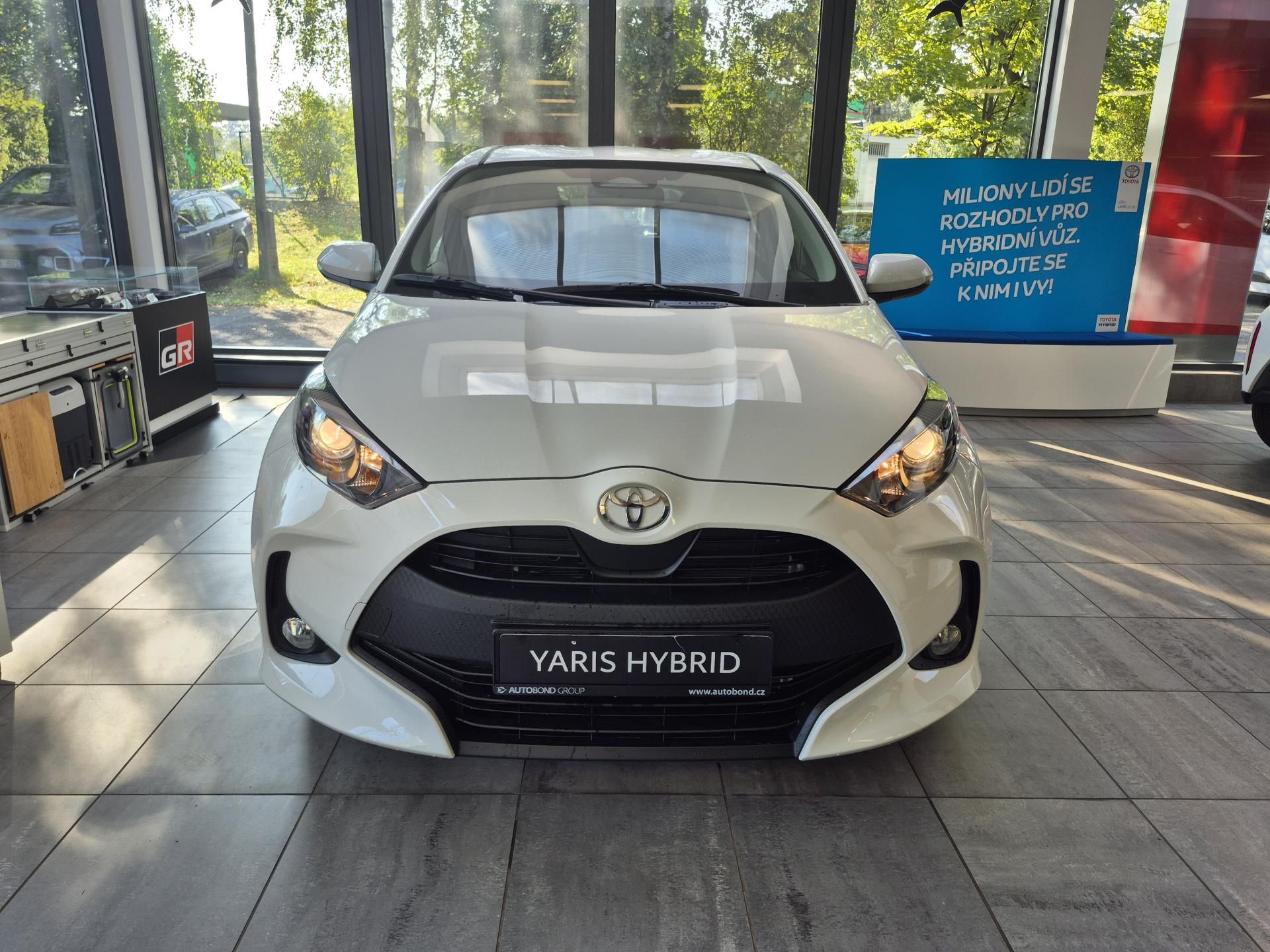 Toyota Yaris, 1.5 Hybrid, 116k, Comfort - fotka 2