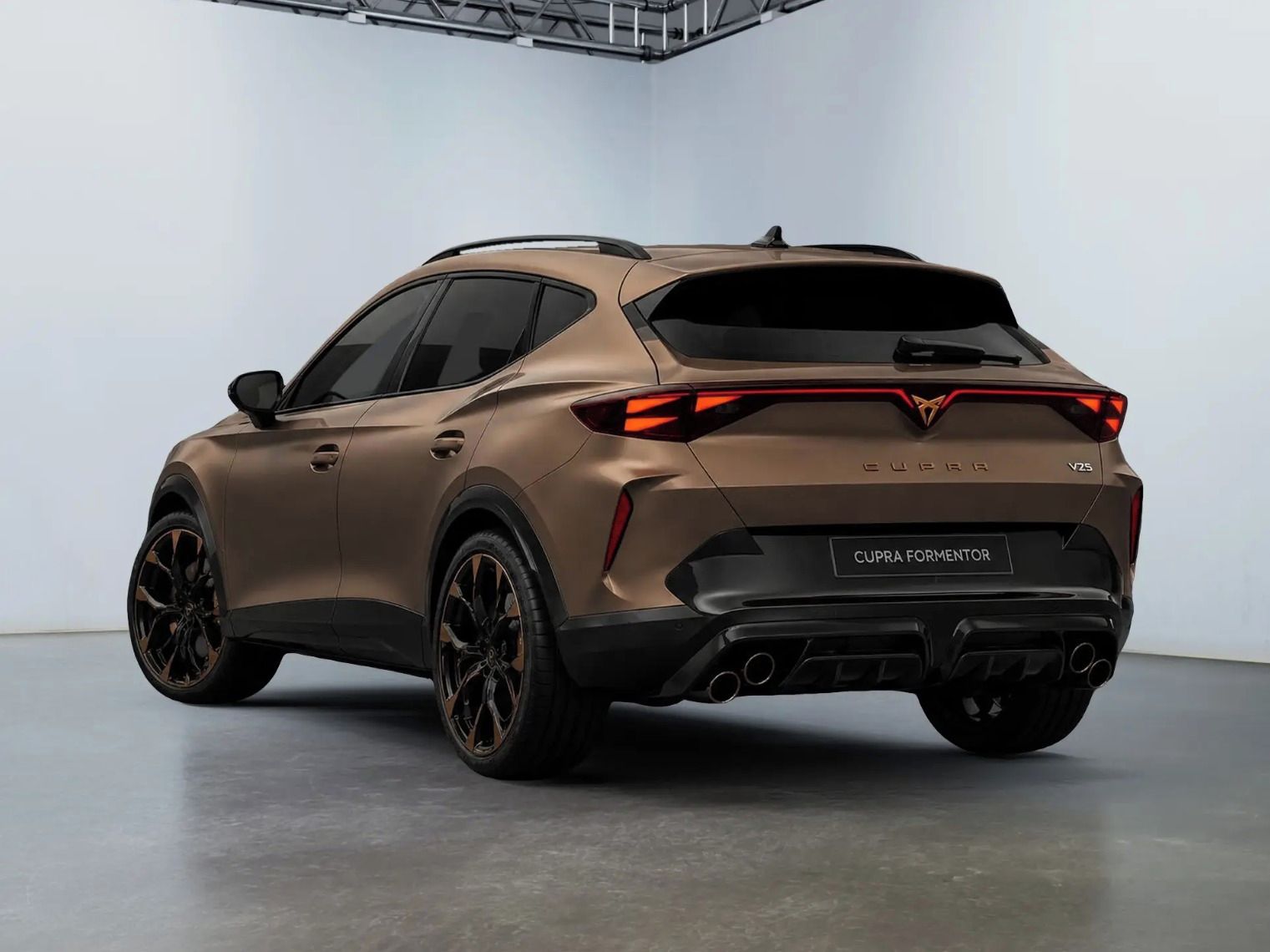 Cupra Formentor, VZ5 2.5 TSI 287 kW Panorama - fotka 2