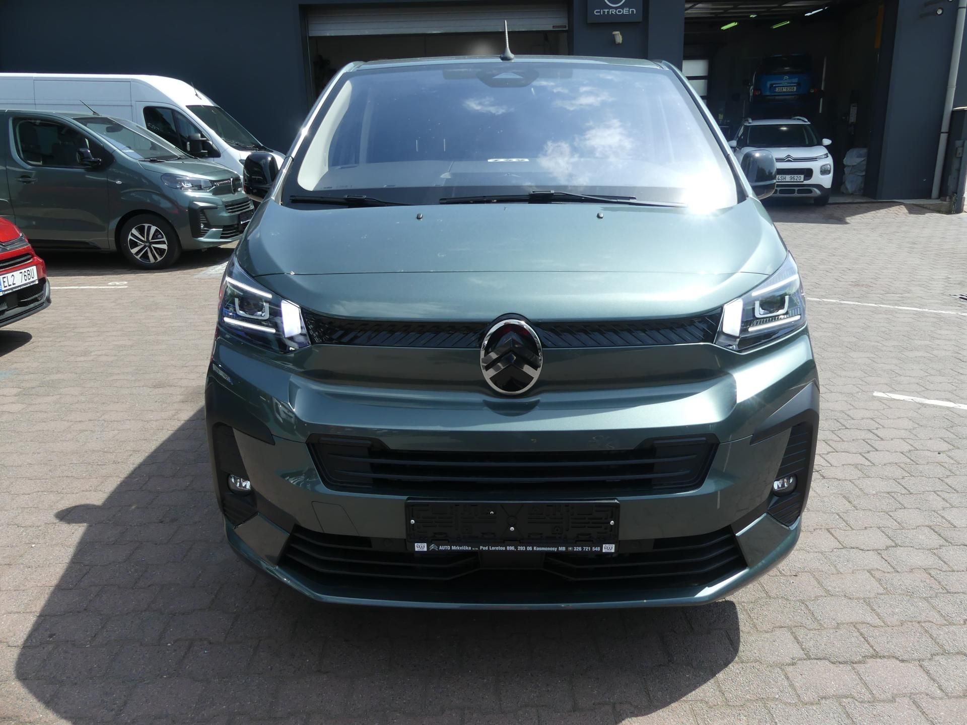 Citroën SpaceTourer, SHINE L3 2.2 BlueHDi 180 - fotka 2
