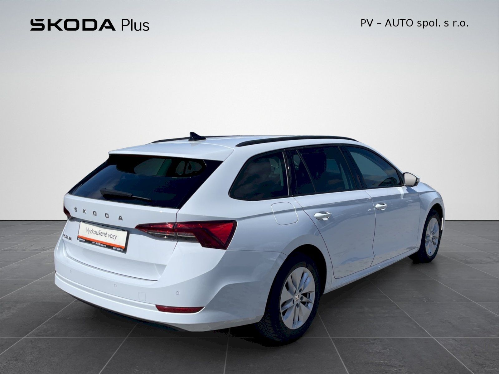 Škoda Octavia, 2.0 TDI 85kW Ambition Plus com - fotka 2