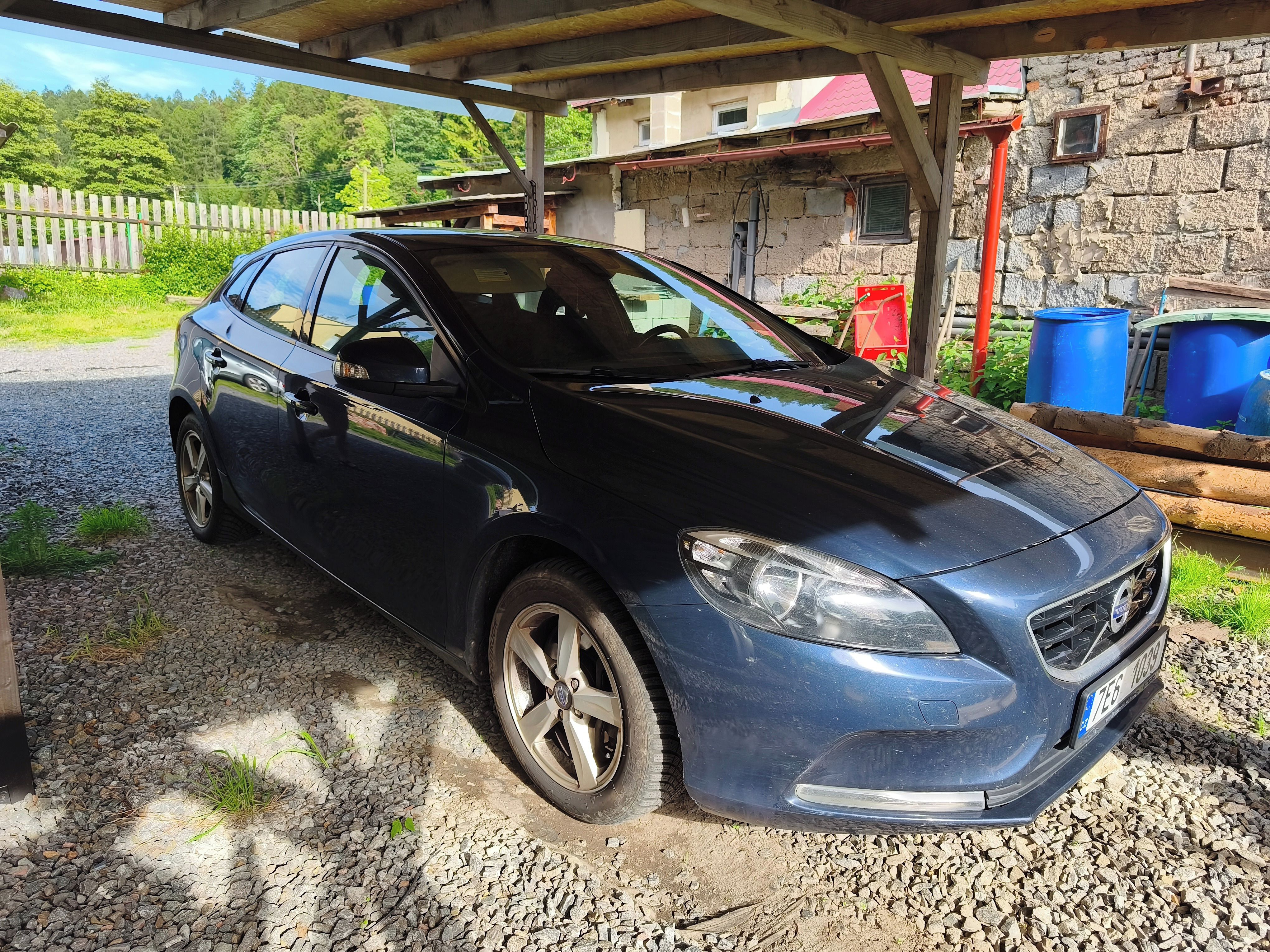 Volvo V40, 2.0 D4 130kw - fotka 6