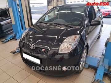 1.8i,ČR,servis.kniha,AC