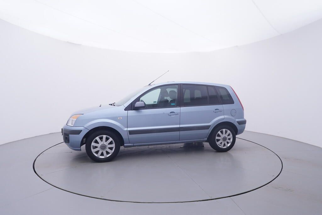 Ford Fusion, Trend 1.4 Duratec 59 kW - fotka 2