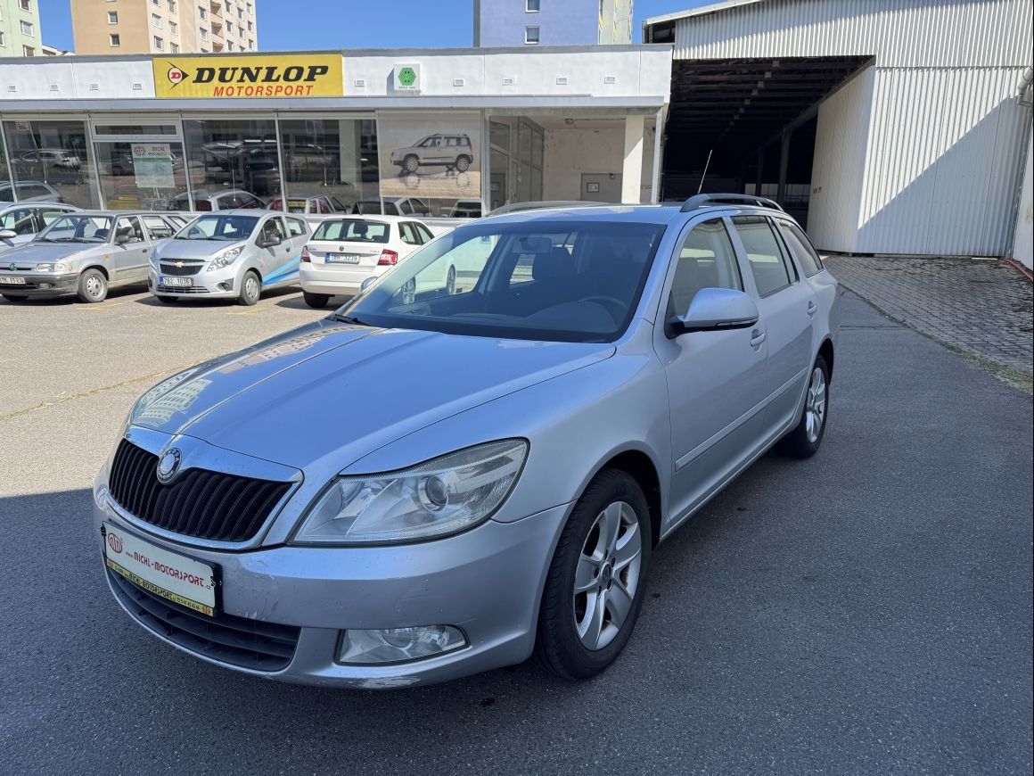 Škoda Octavia, Combi Elegance 1,9 TDI - fotka 2