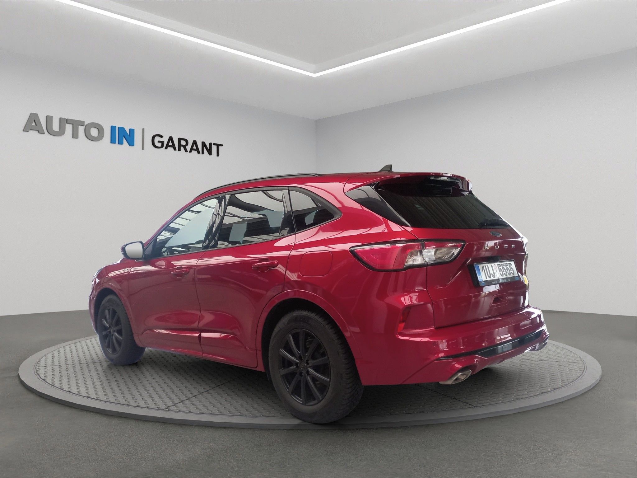 Ford Kuga, 1.5 ST-Line X, 110kW, 1MAJ, ČR - fotka 3