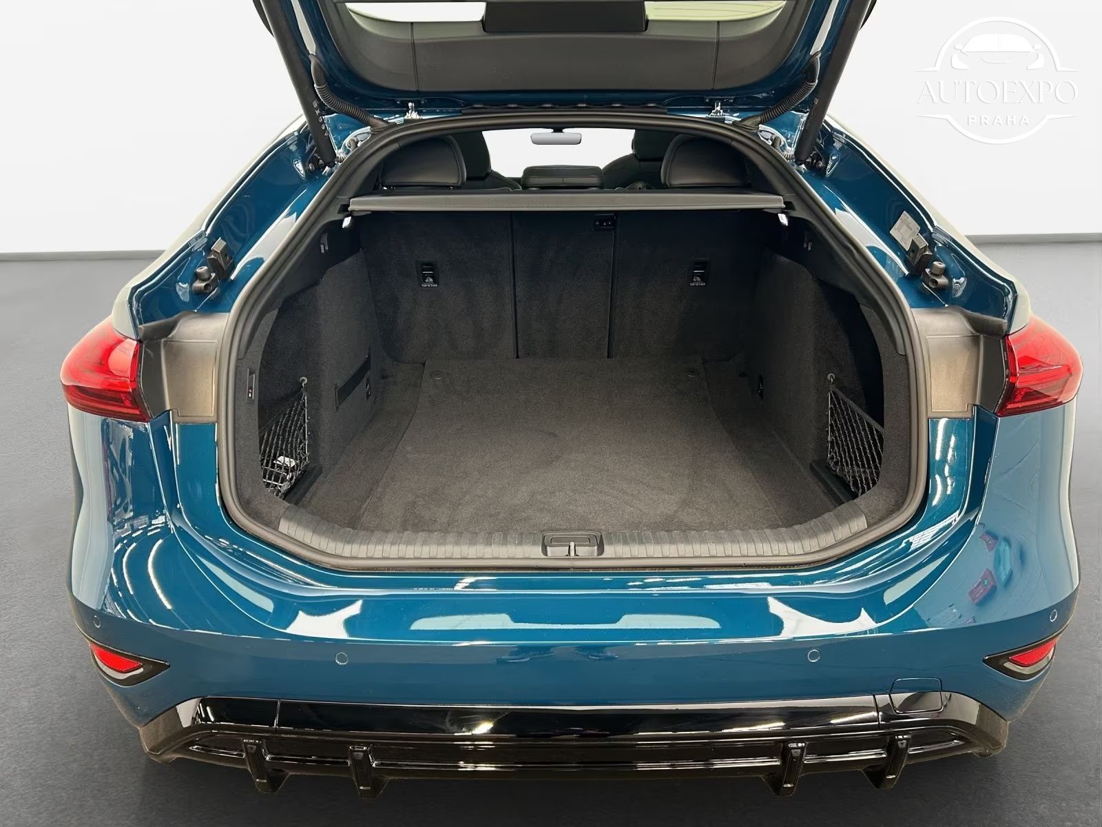 Audi e-tron, S6 Sportback e-tron S line - fotka 6
