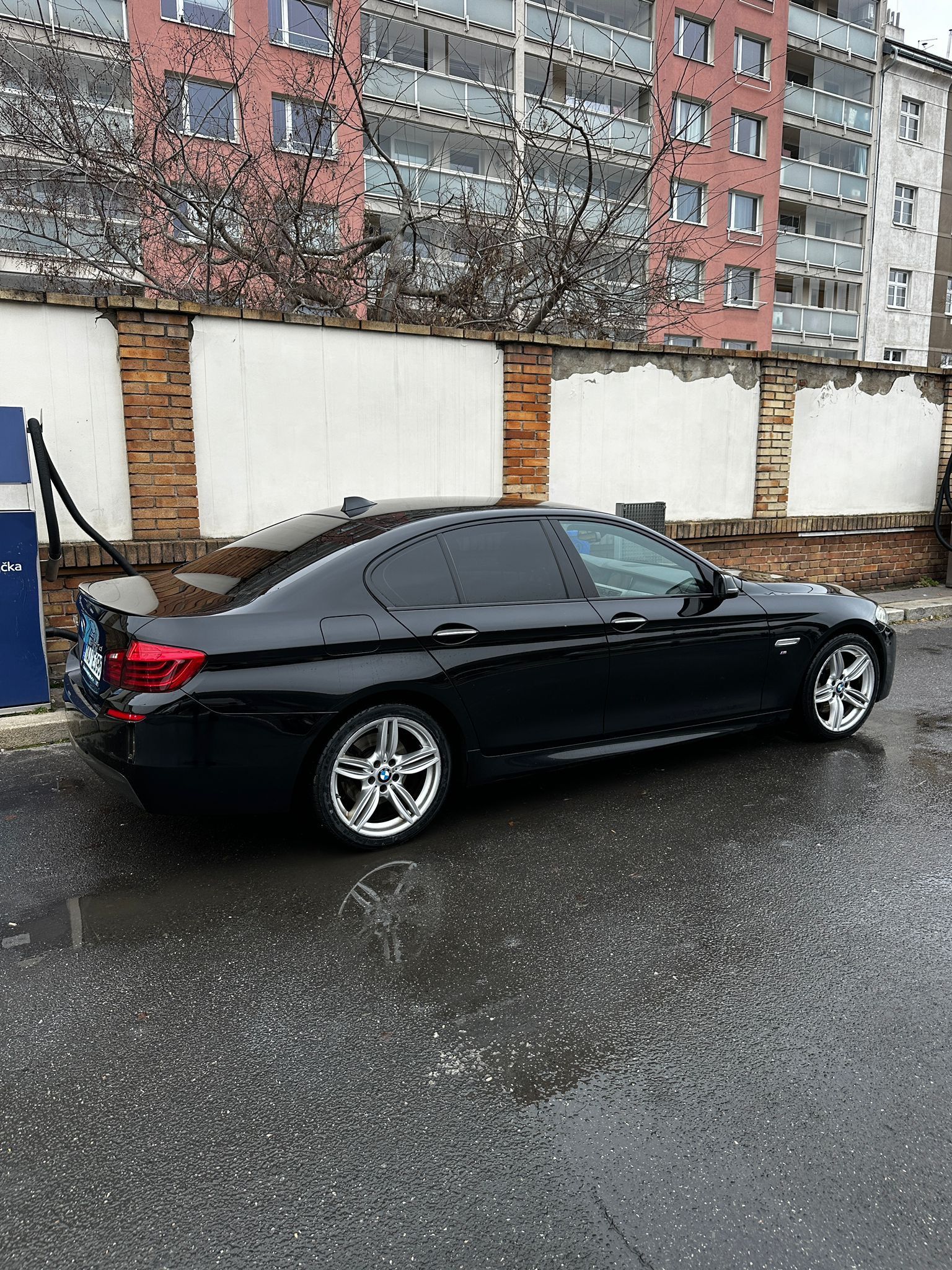 BMW Řada 5, BMW 530d 2016, 190KW Xdrive - fotka 5