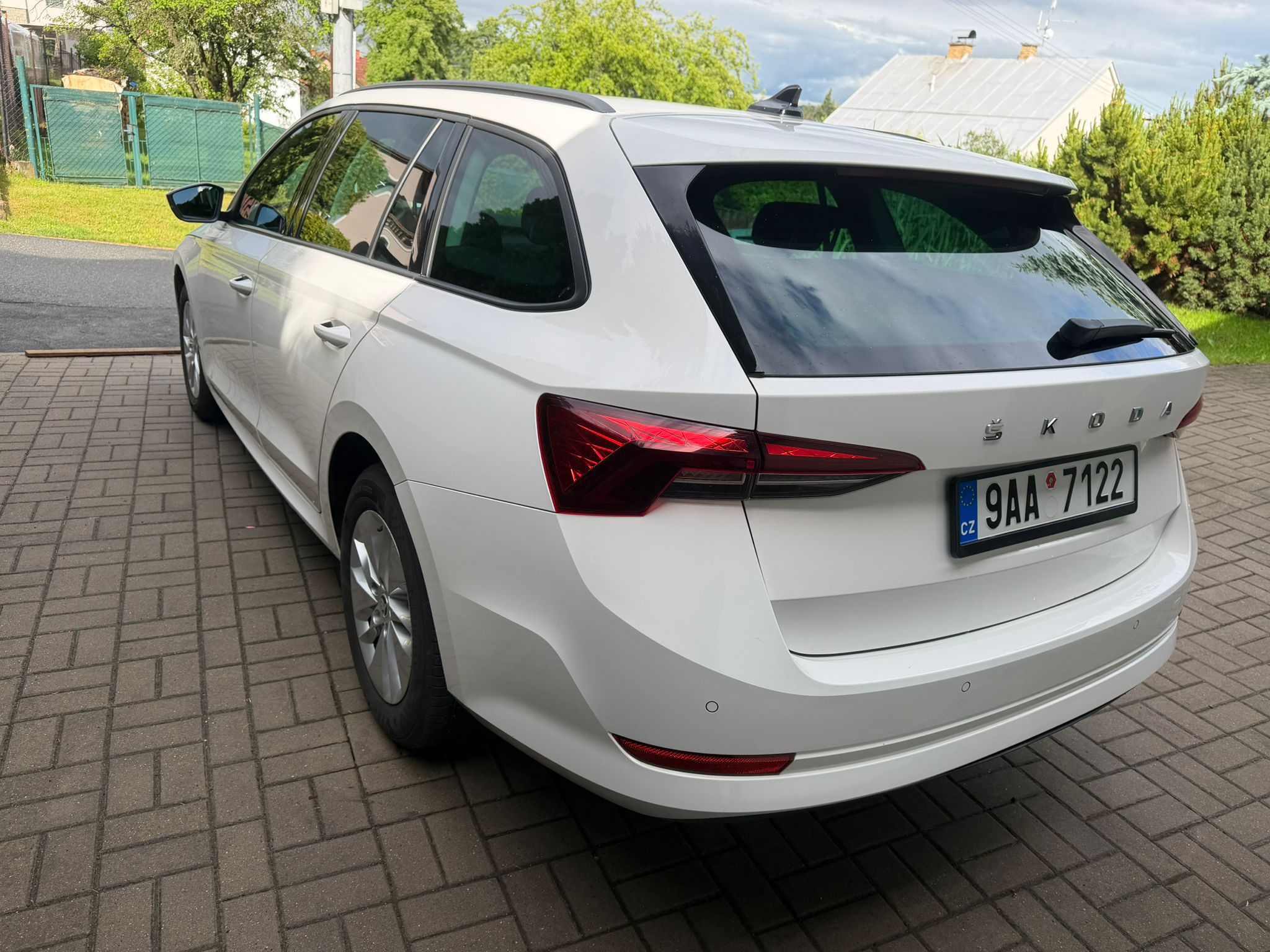 Škoda Octavia, 2,0TDi,ambient+,CZ,M6,1maj,DPH - fotka 6