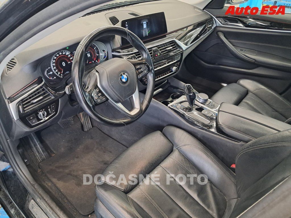 BMW Řada 5, 3.0D - fotka 3