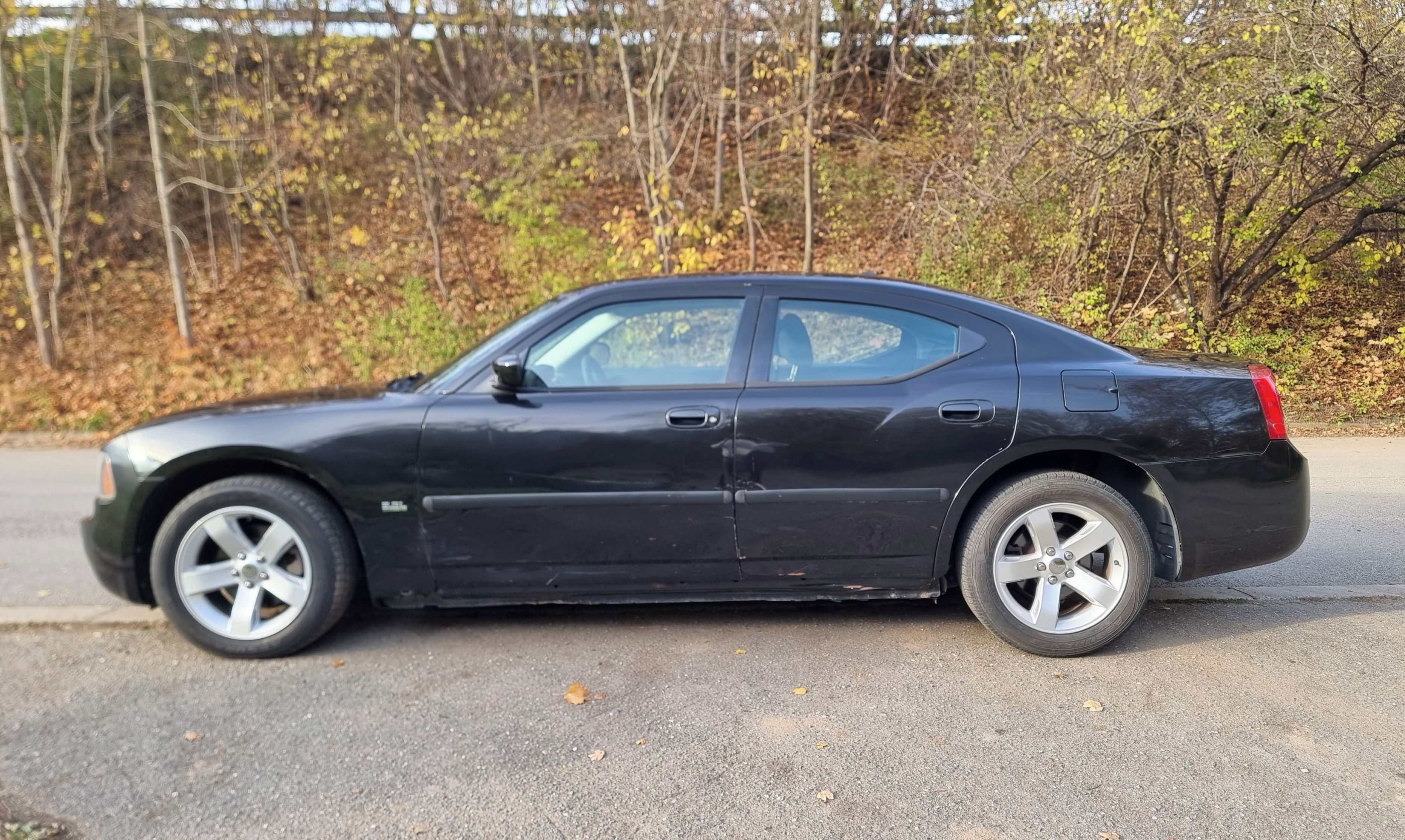 Dodge Charger, V6 183kW 45 tis.km. automat. - fotka 6